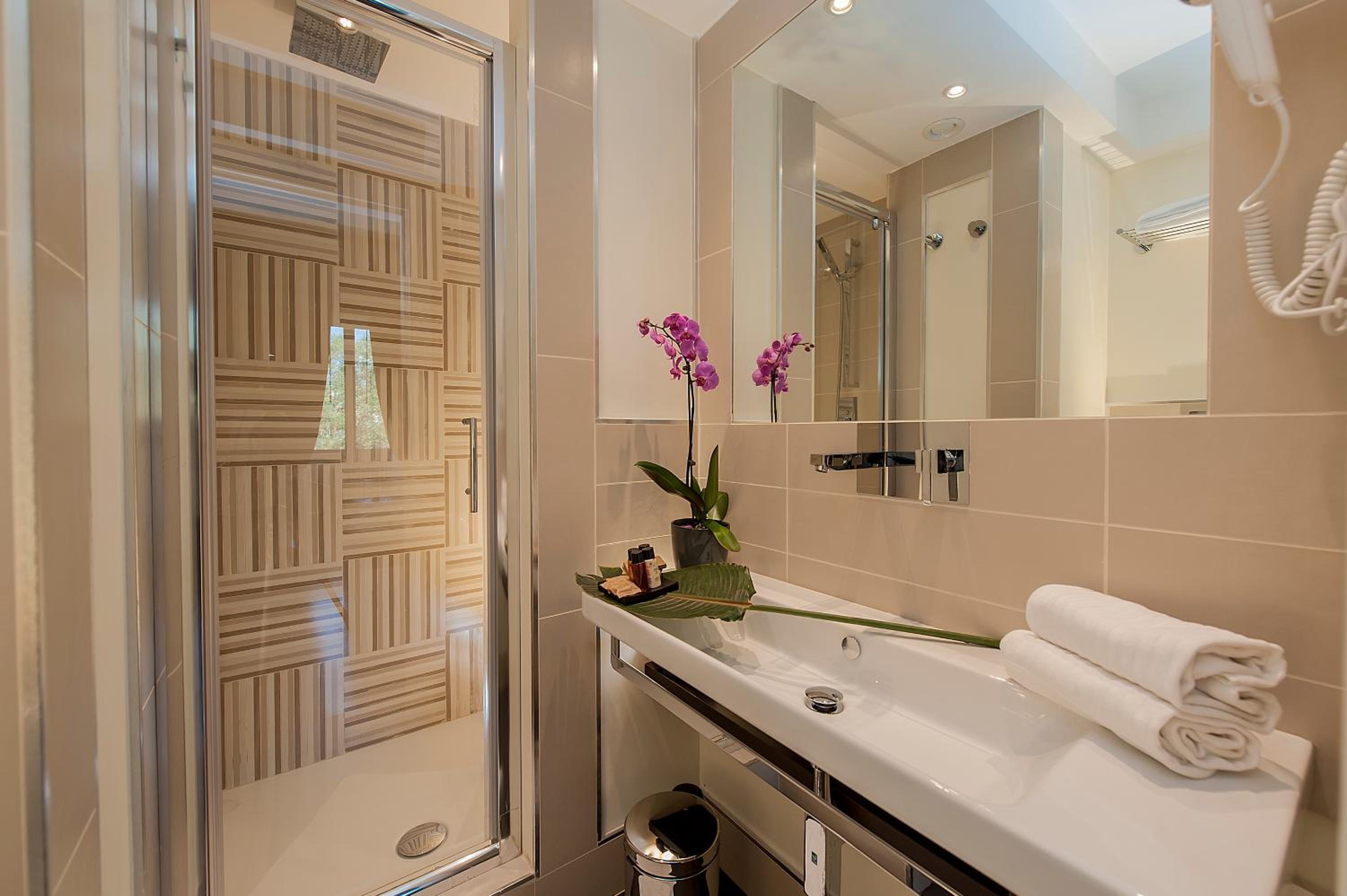 Duplex Junior Suite photo 2