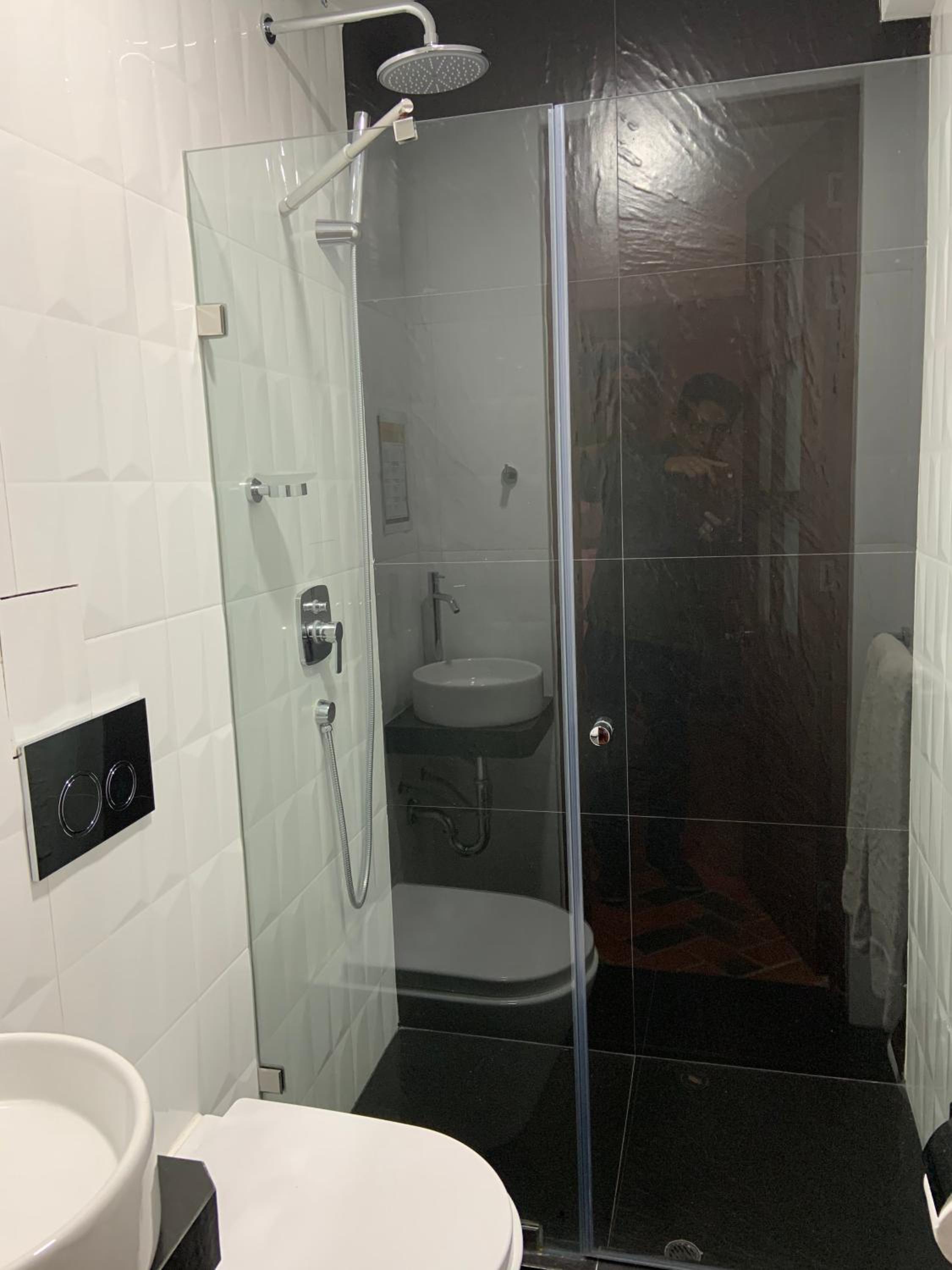 Single Room photo 2