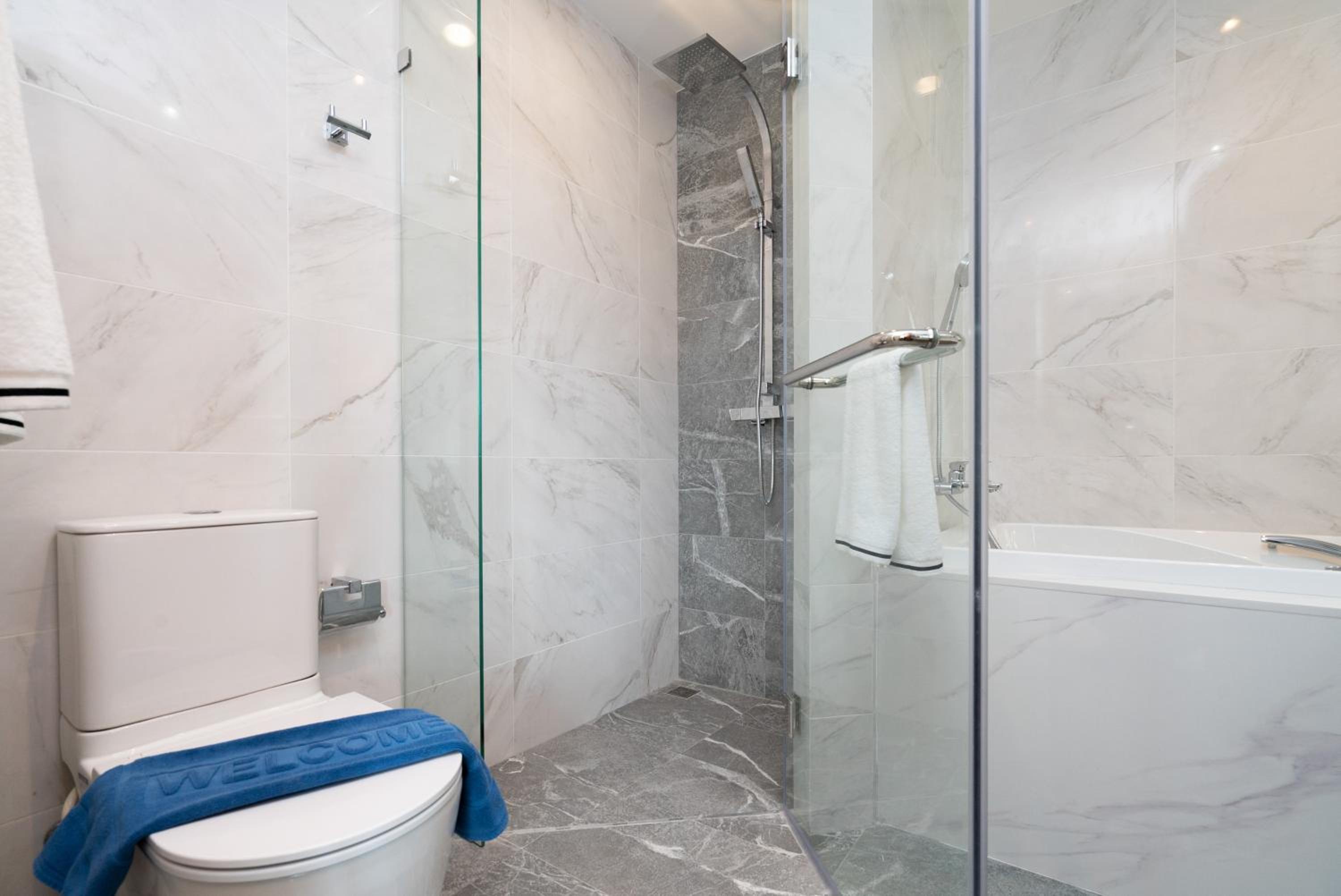 Junior Suite - Photo 6