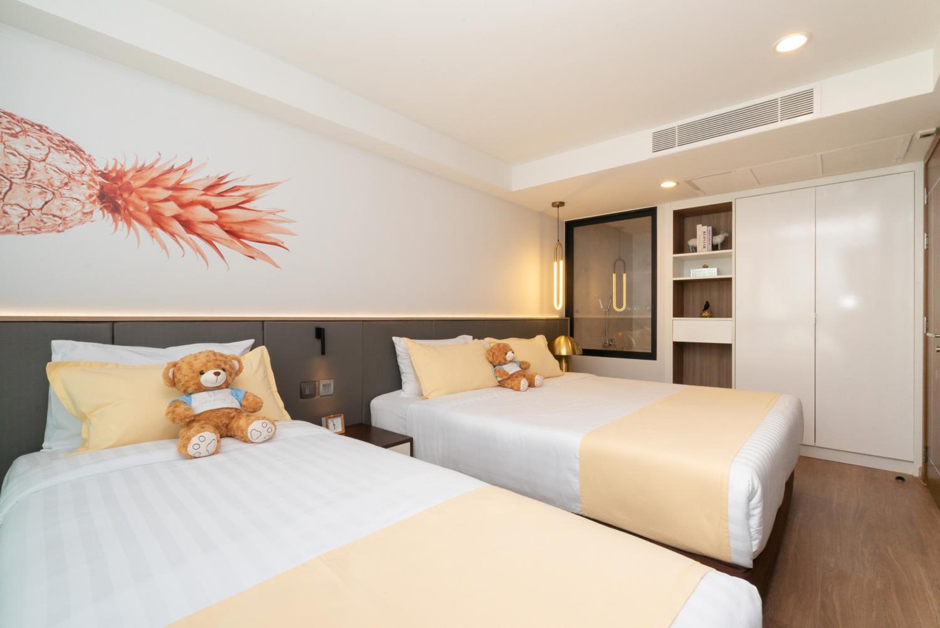 Junior Triple Suite - Photo 4
