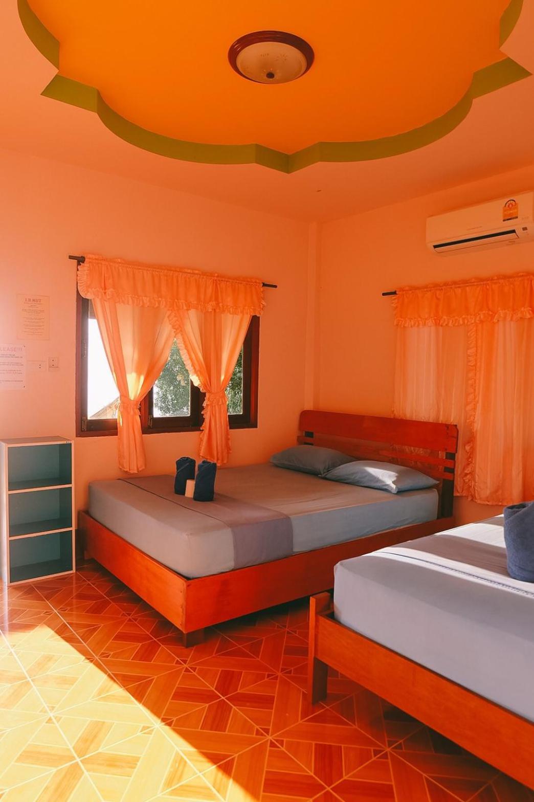 Standard Bungalow with Garden View and Air Conditioning
