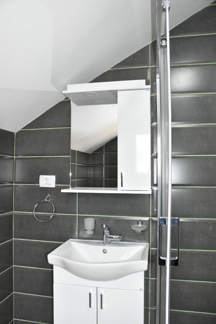 Family Suite - Photo 10