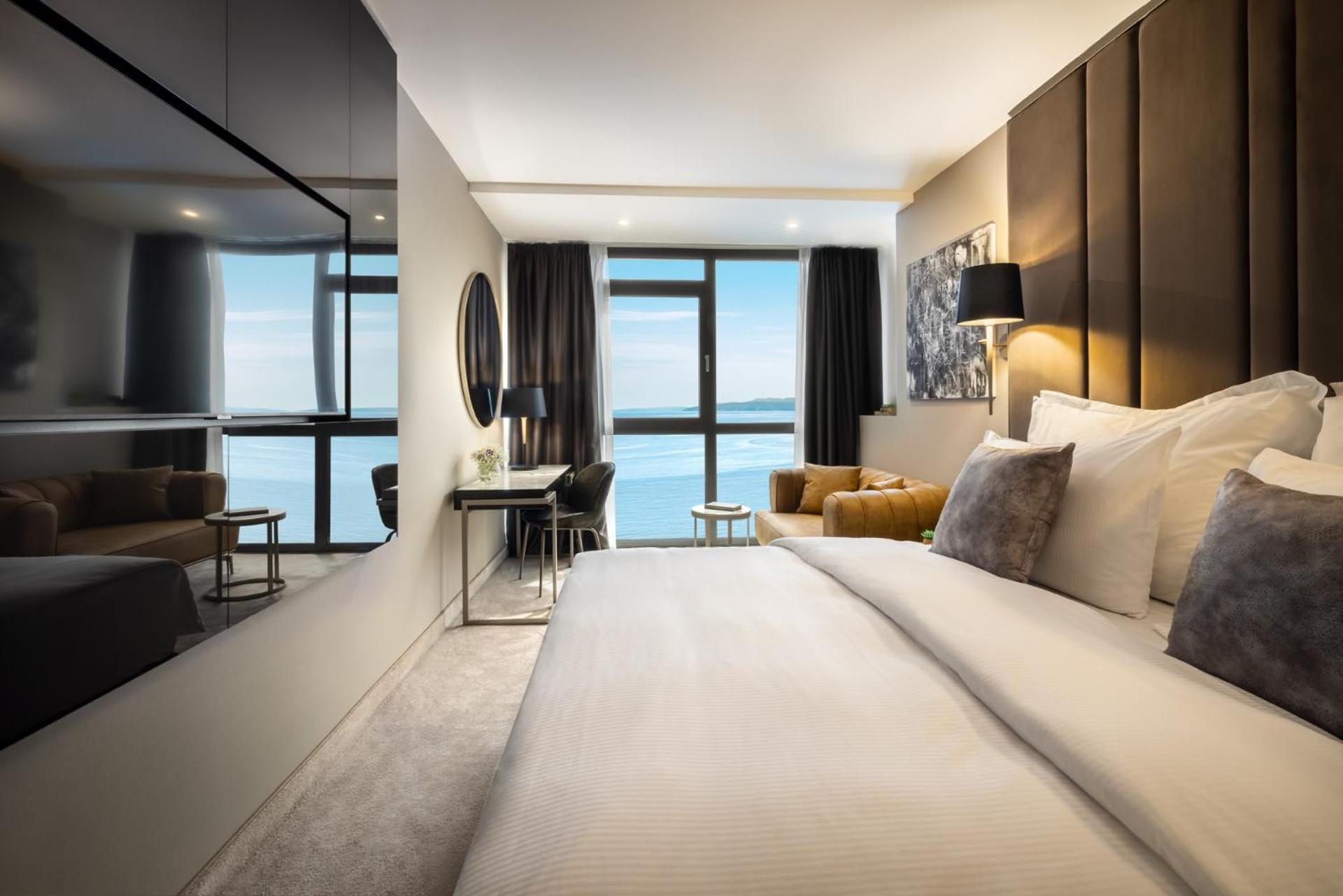 Special Offer - Premium Double Or Twin Room With Sea View - Love Is In The Air