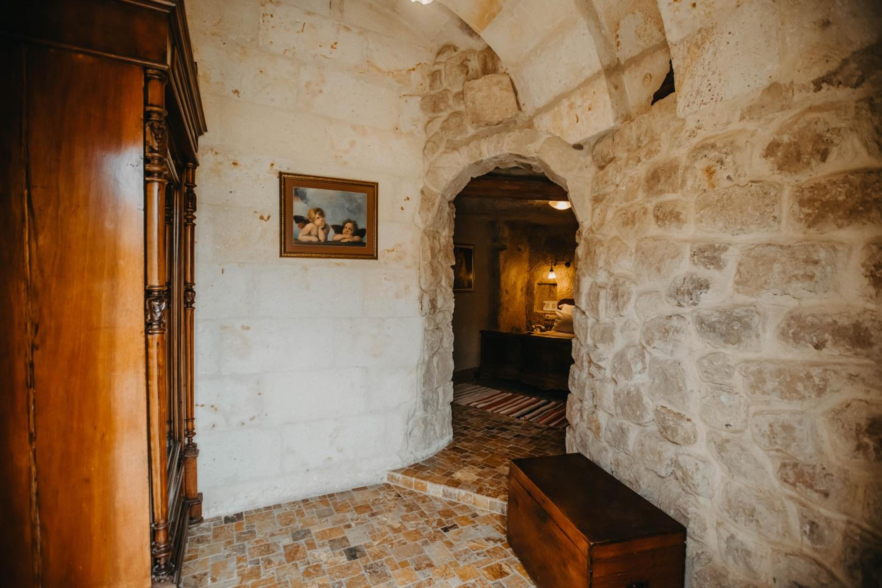 Deluxe Room - Photo 3