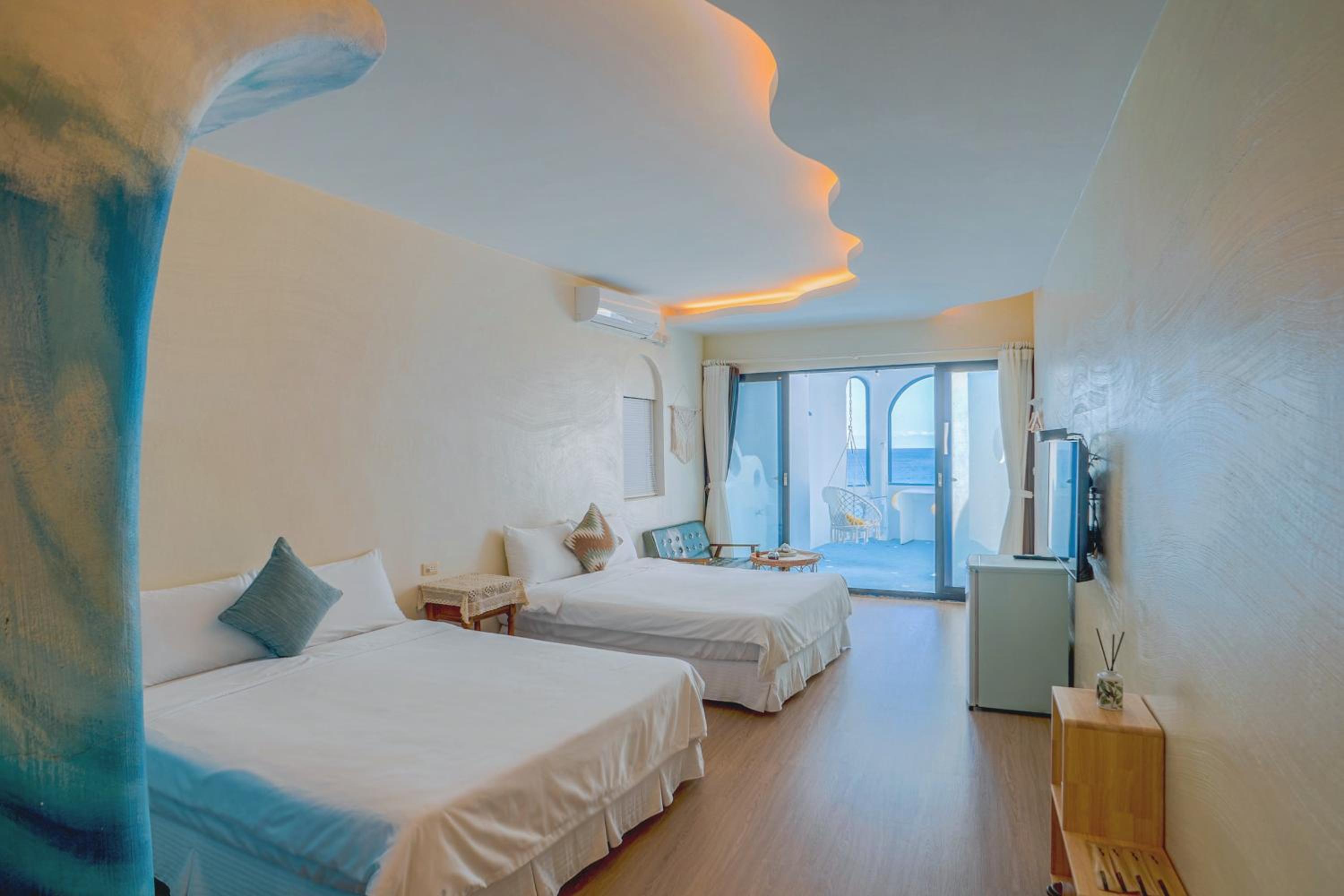 Quadruple Room with Sea View photo 2
