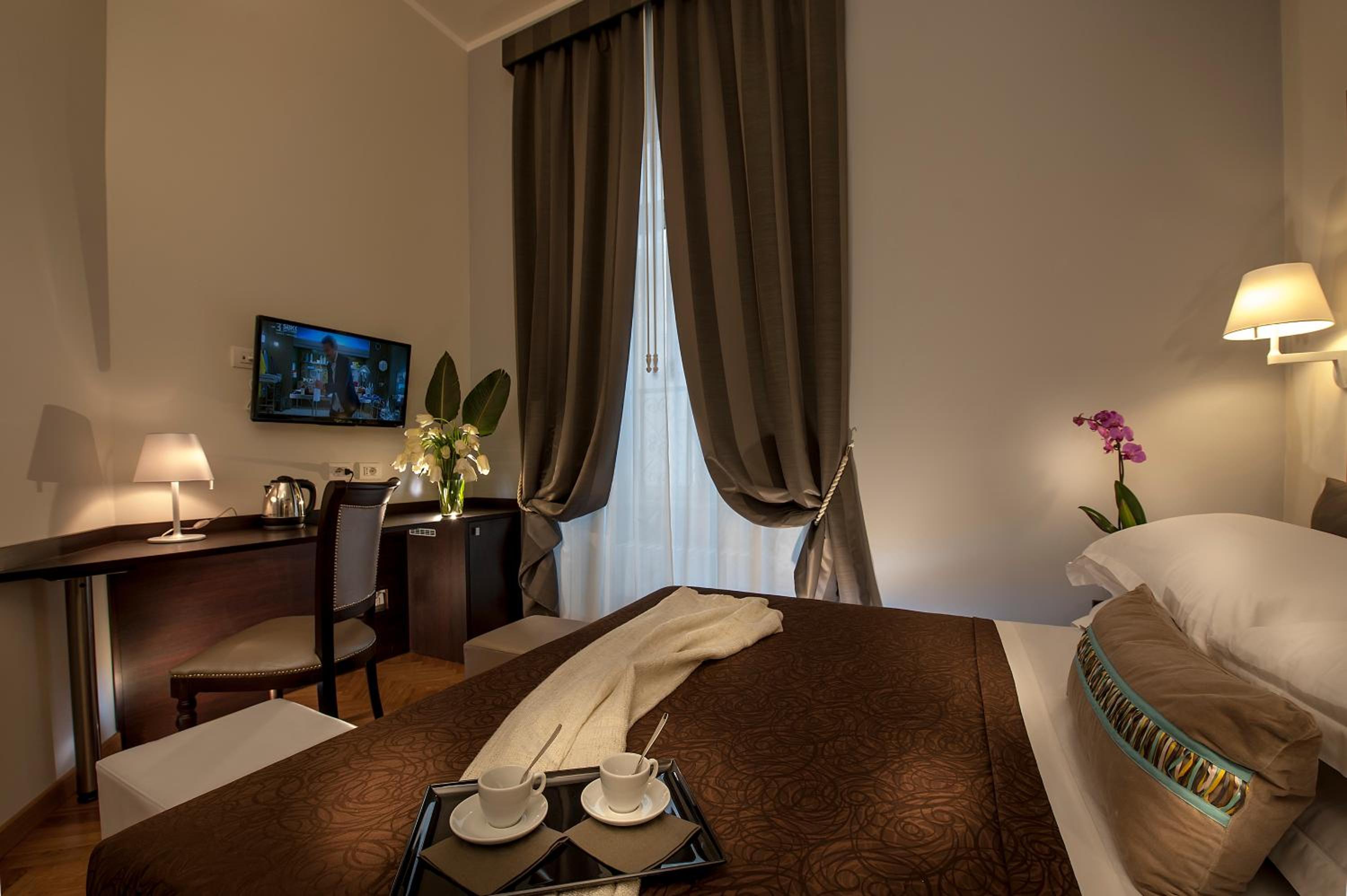 Double or Twin Room photo 3