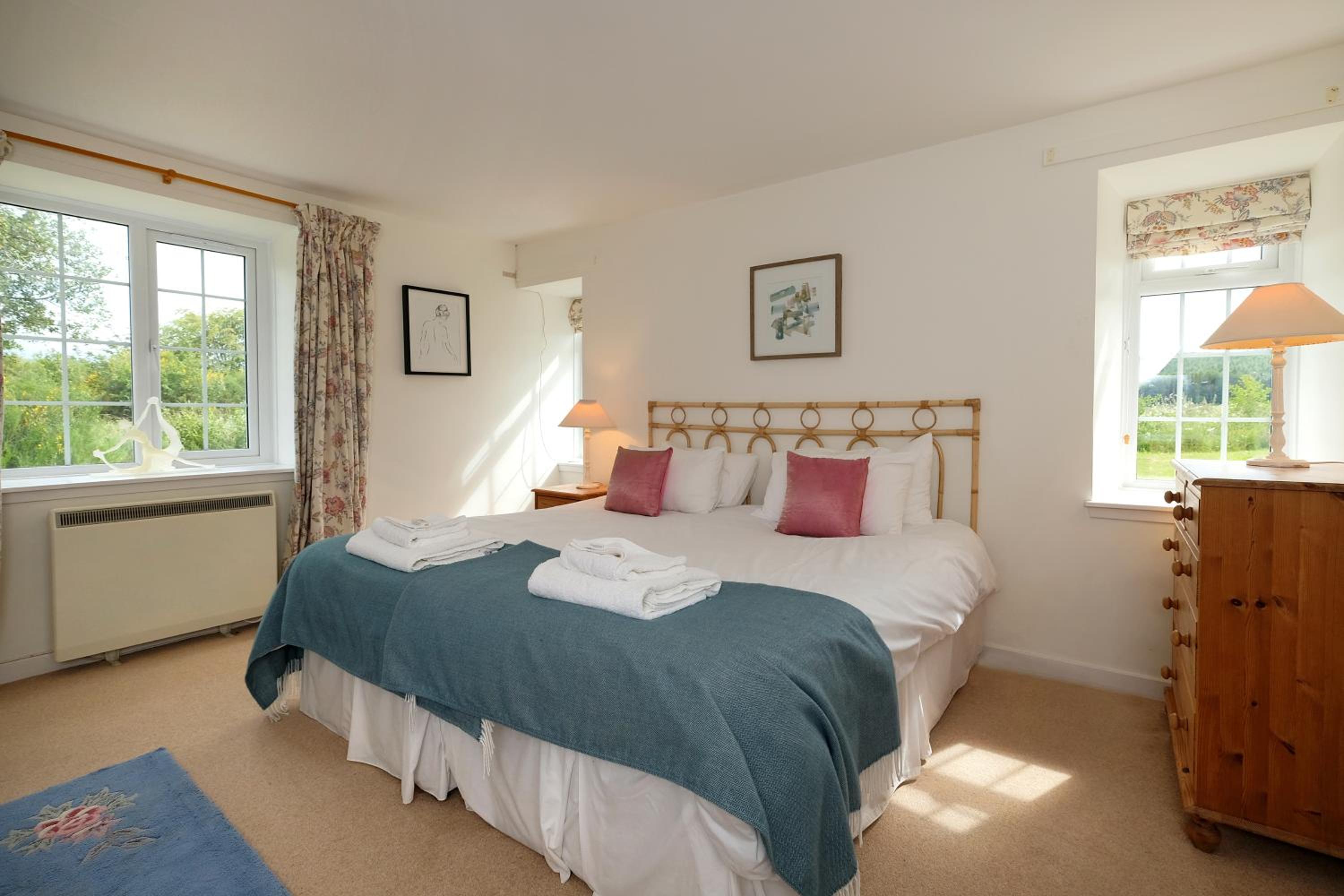 Two-Bedroom House photo 3