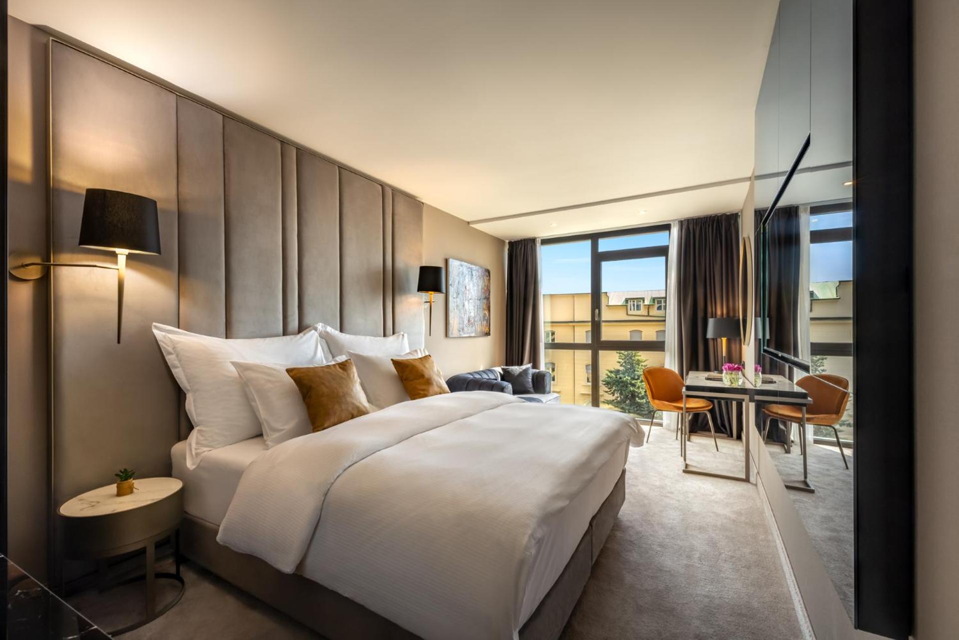 Superior Triple Room photo 2