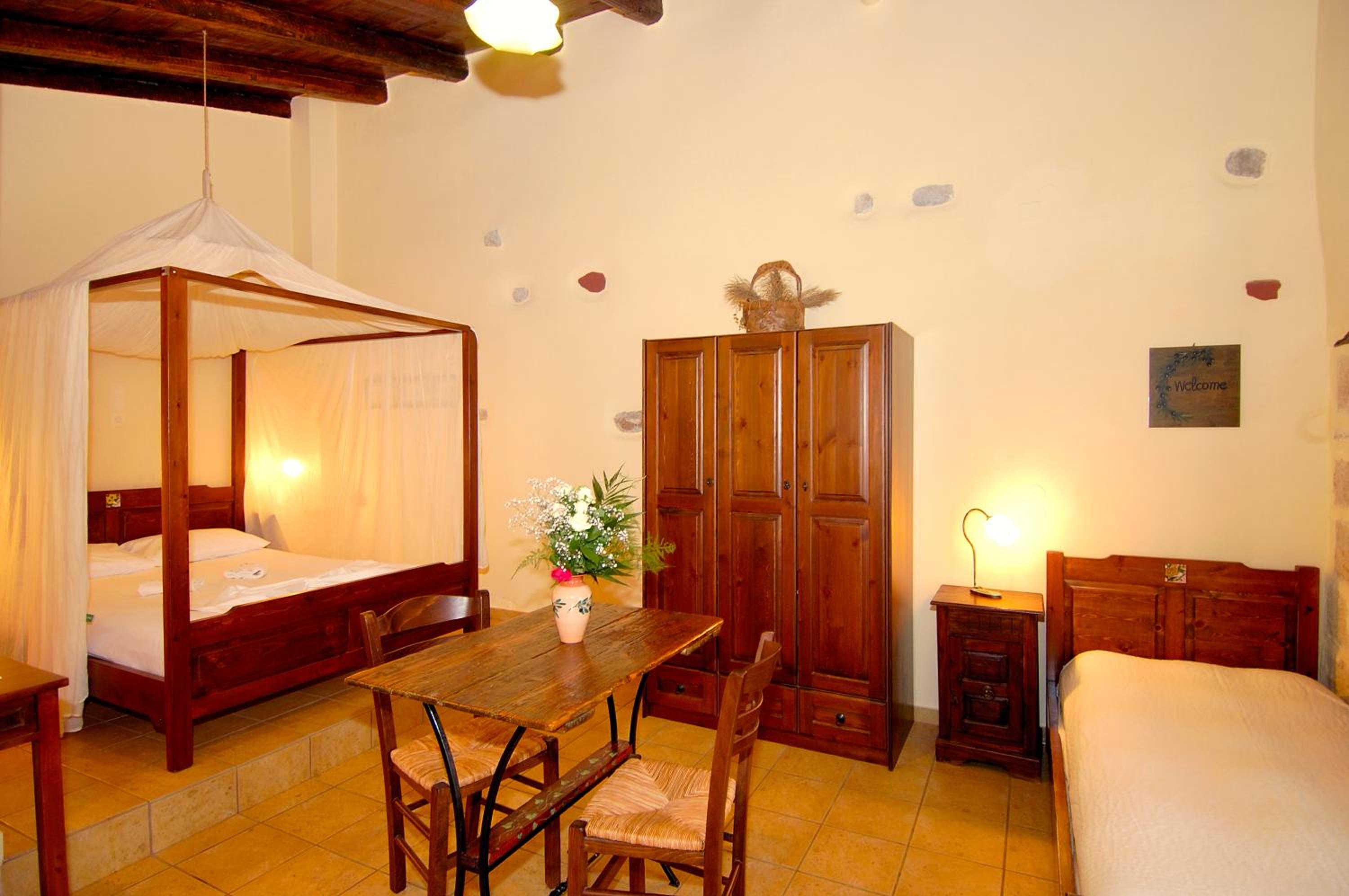 Superior Triple Room photo 1