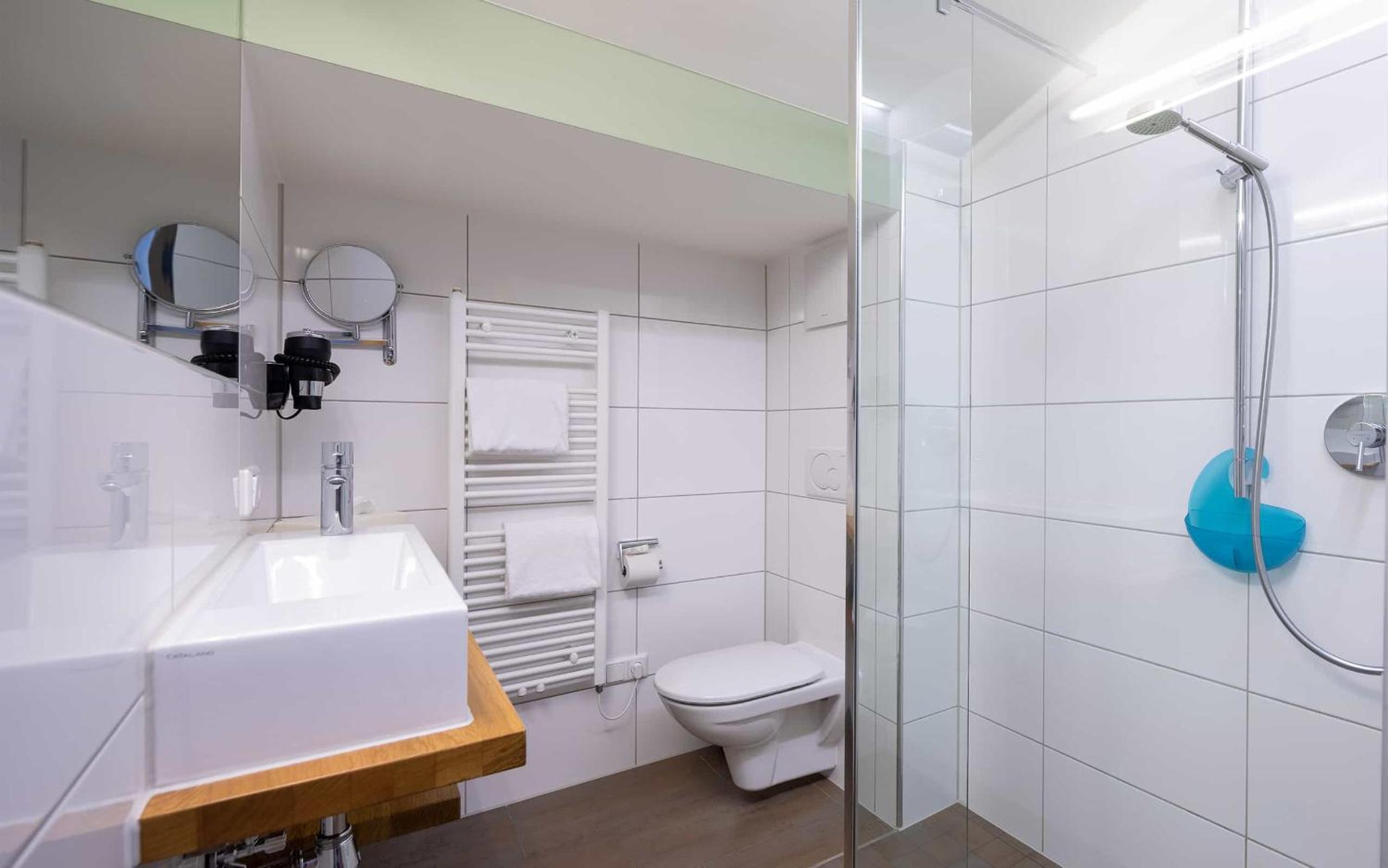 Two-Bedroom Apartment with Balcony photo 3