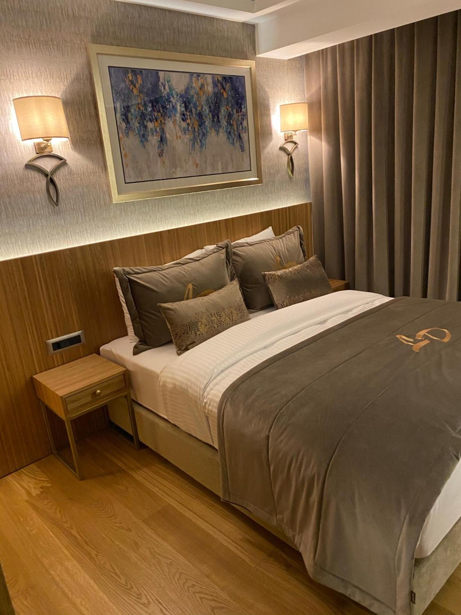 Available room