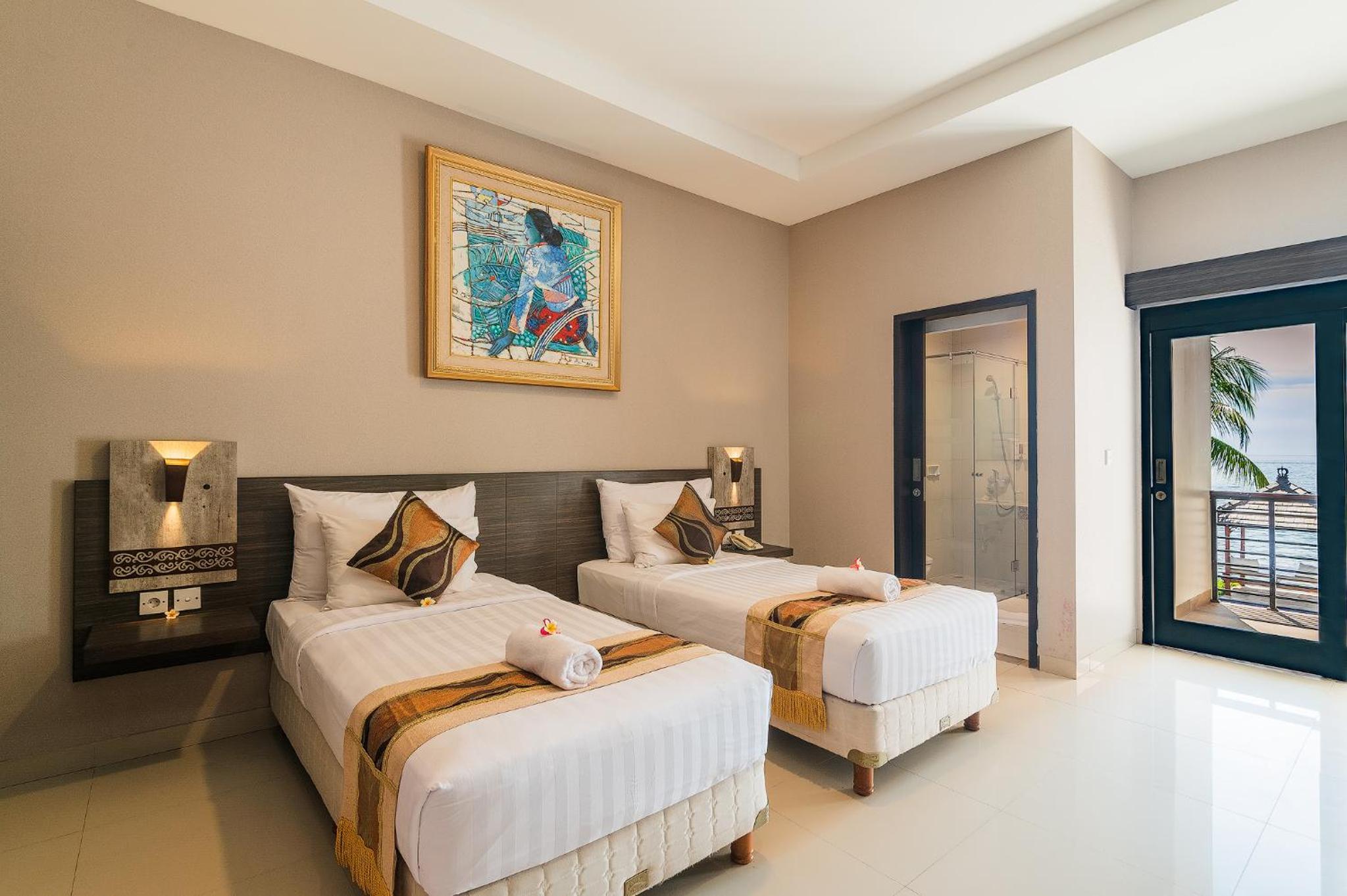Deluxe Twin Room with Sea View - Photo 2