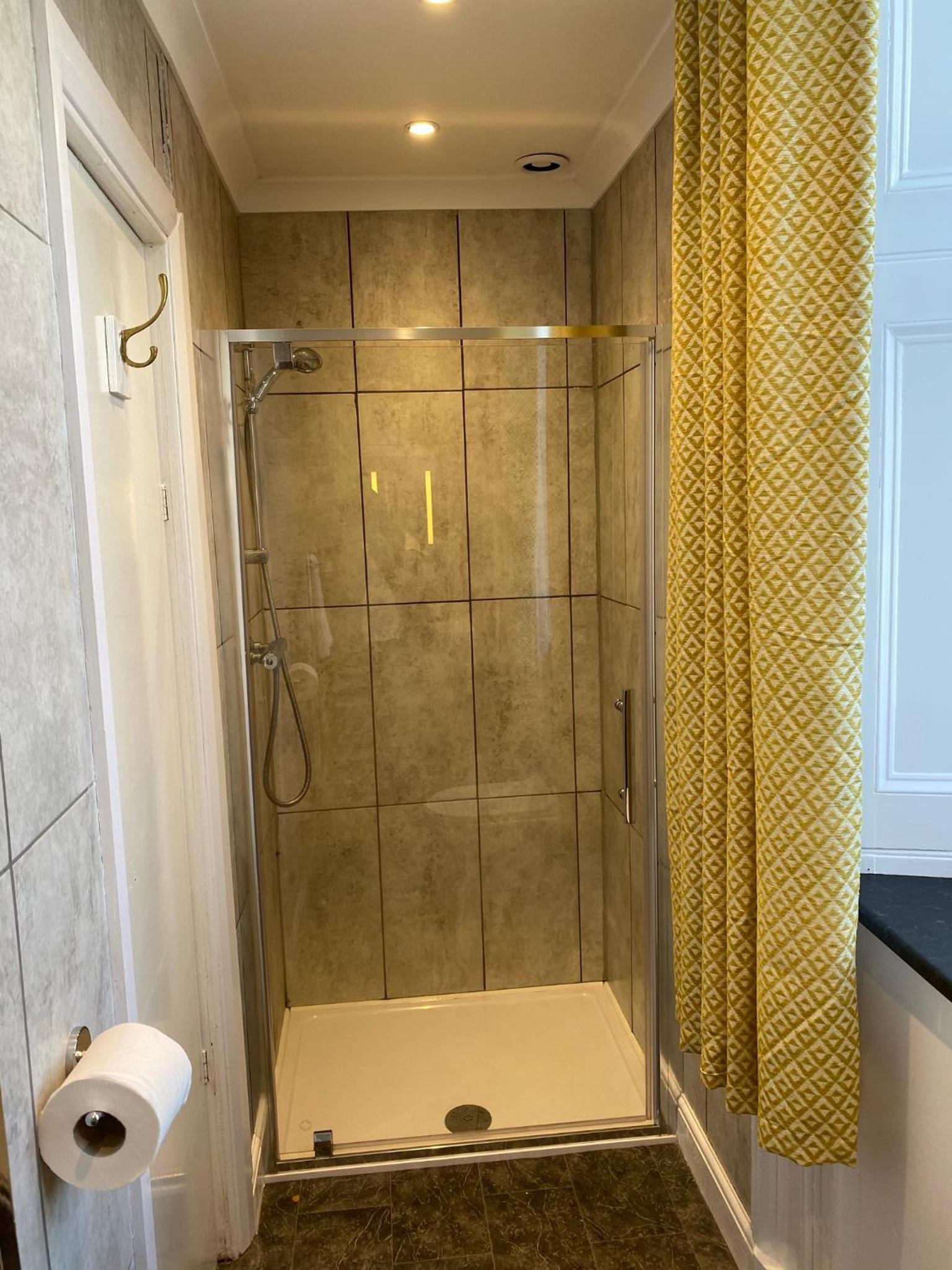 Double Room - Photo 4