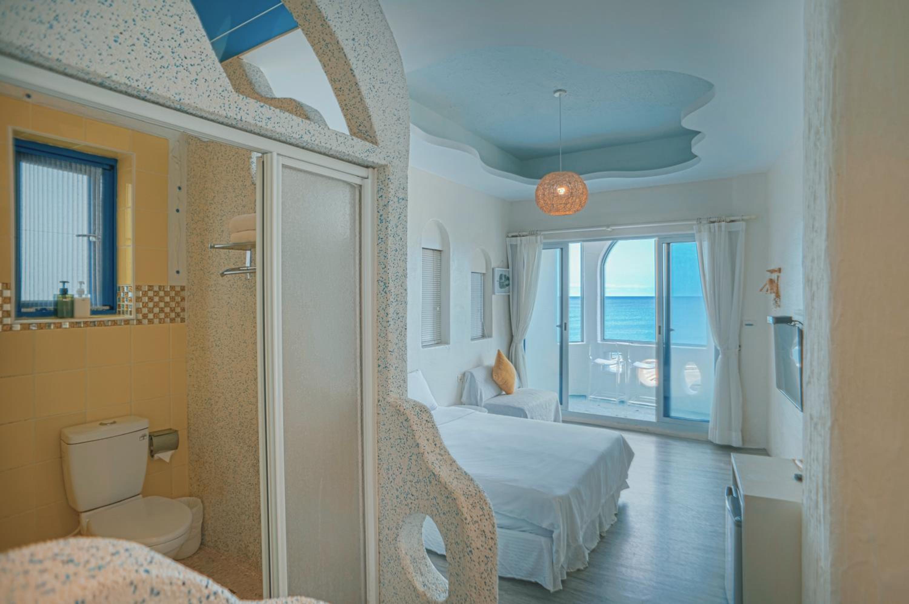 Double Room with Sea View photo 3