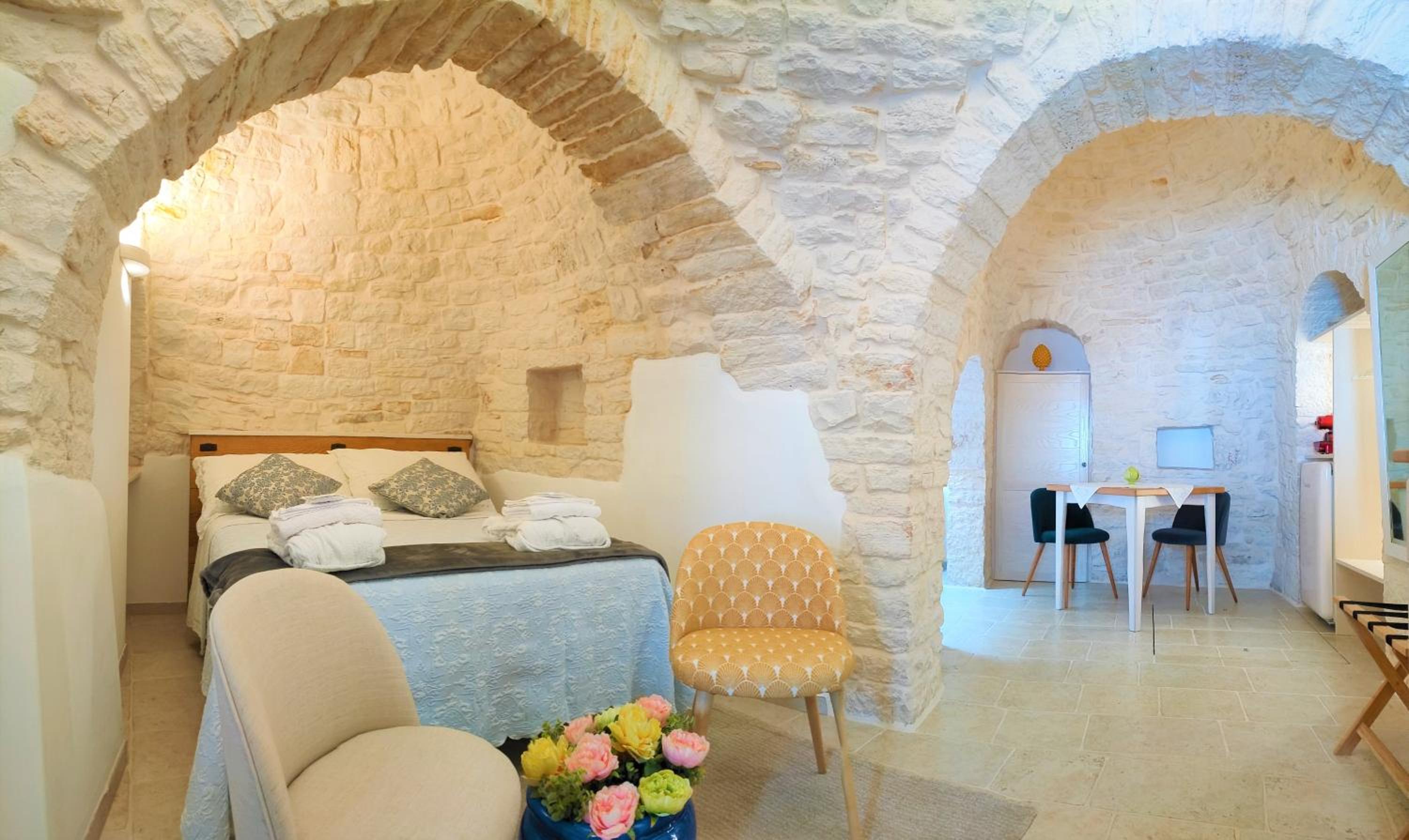 Double Room with Private Bathroom - Photo 4
