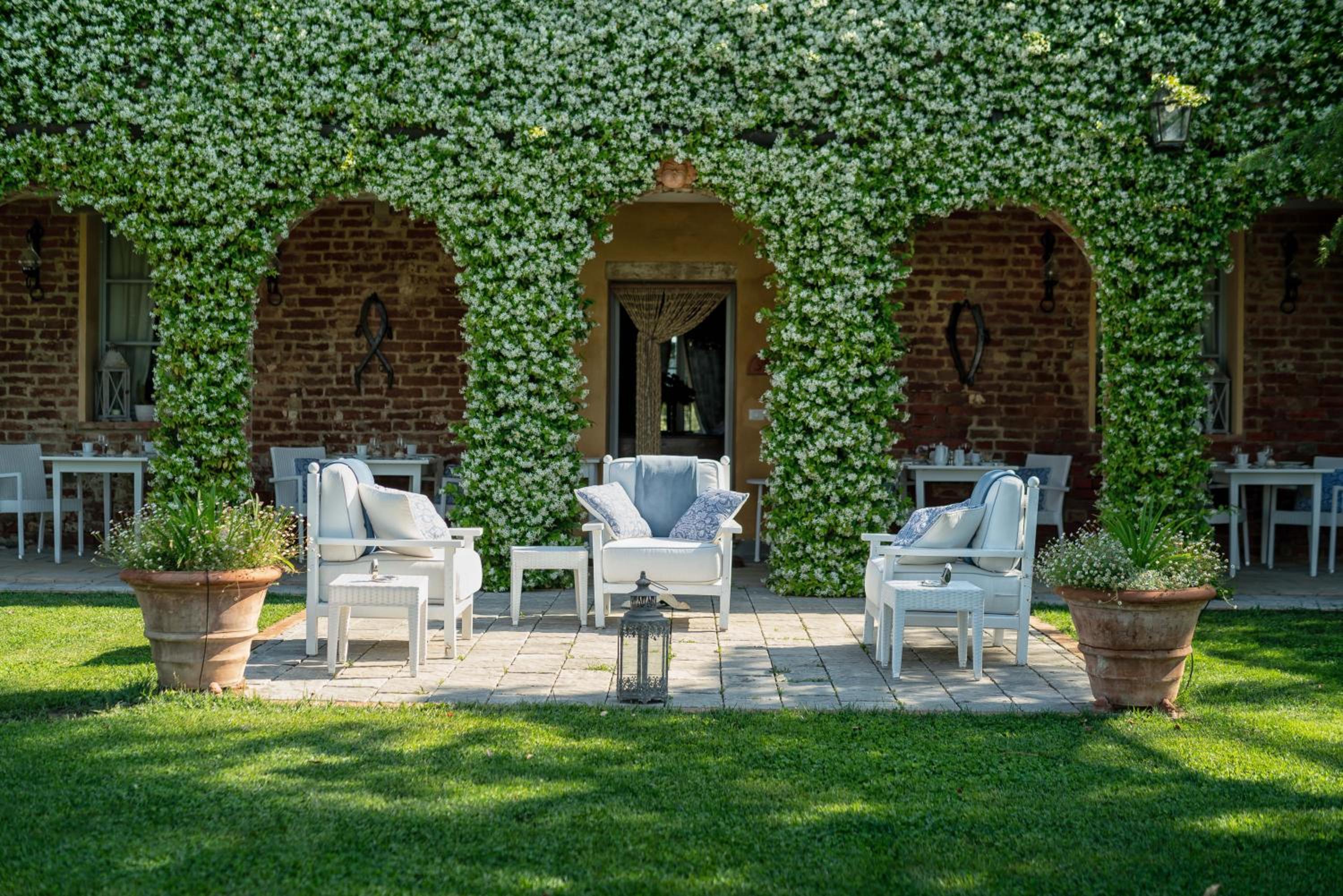 Villa with Private Pool photo 1