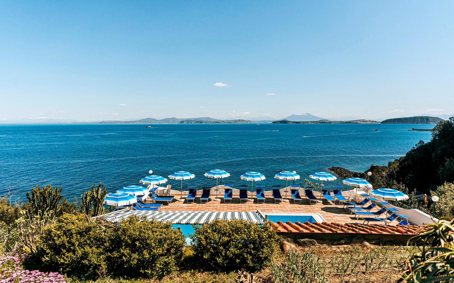 Triple Room with Sea View photo 2