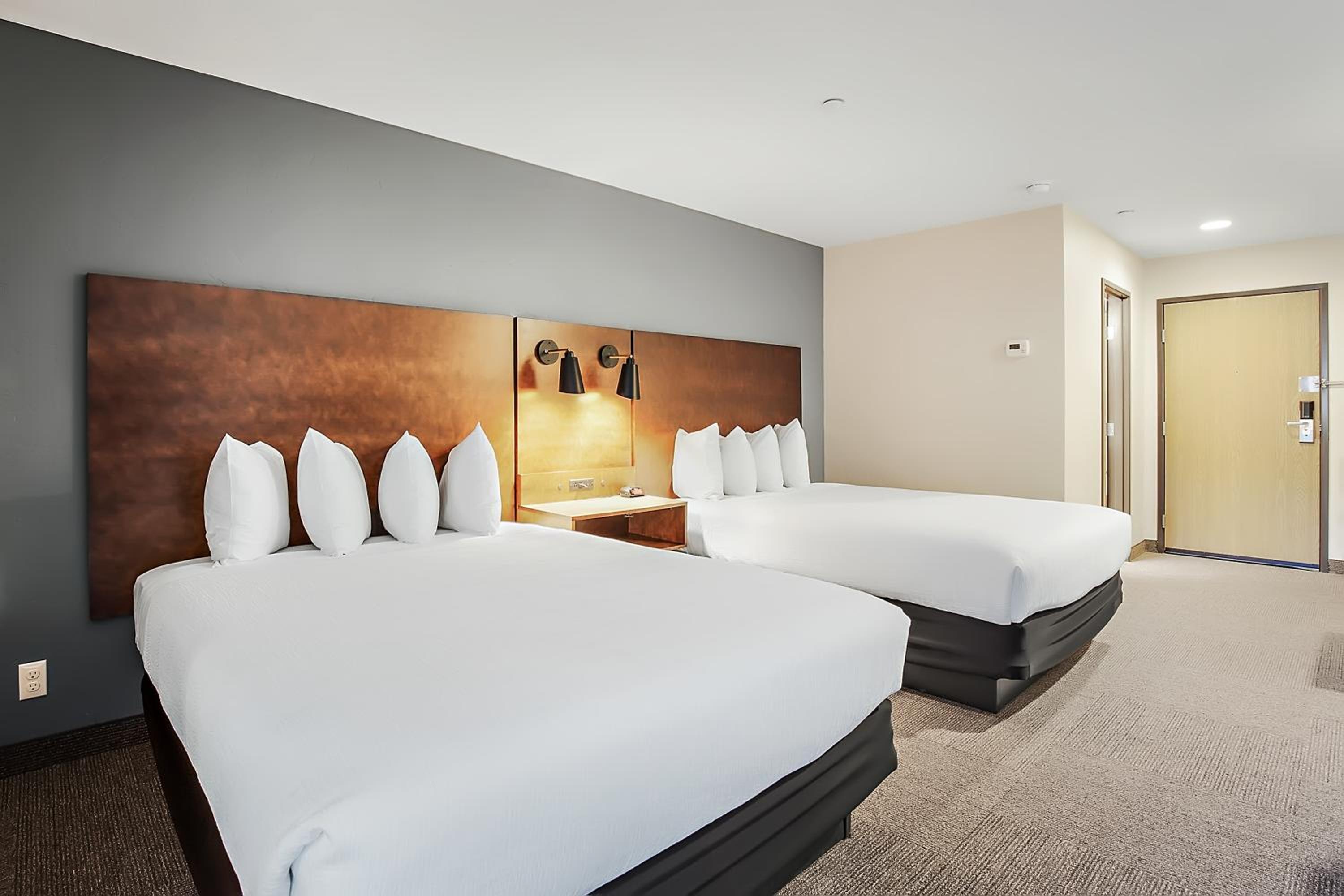 Deluxe Queen Room with Two Queen Beds - Photo 1