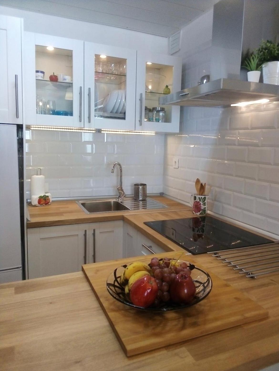 One-Bedroom Apartment - Photo 14