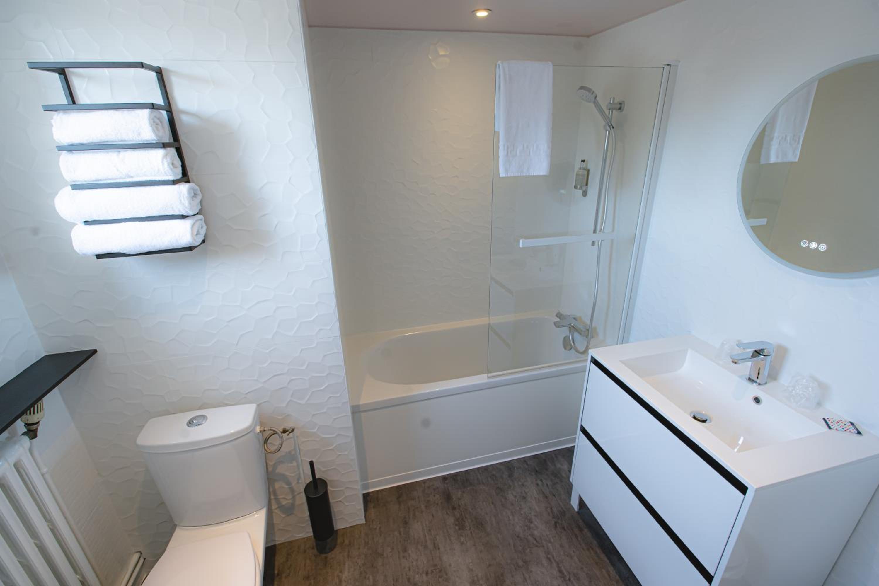 Comfort Double Room with Courtyard view - Photo 3