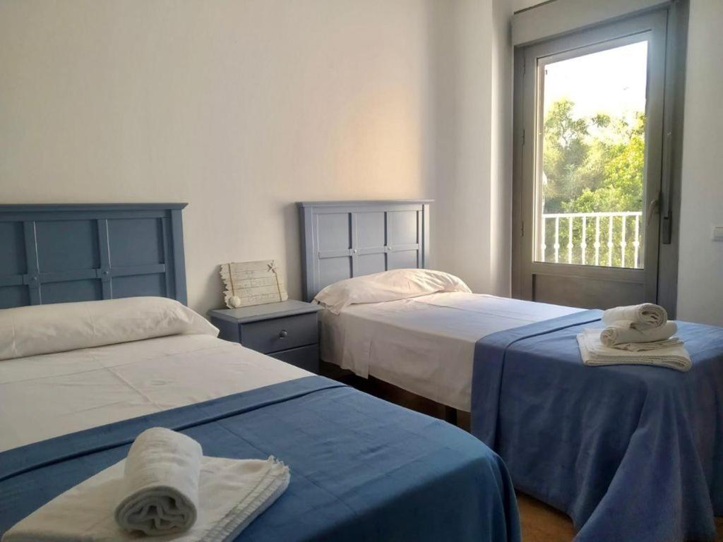 One-Bedroom Apartment (2 Adults + 2 Children) photo 2