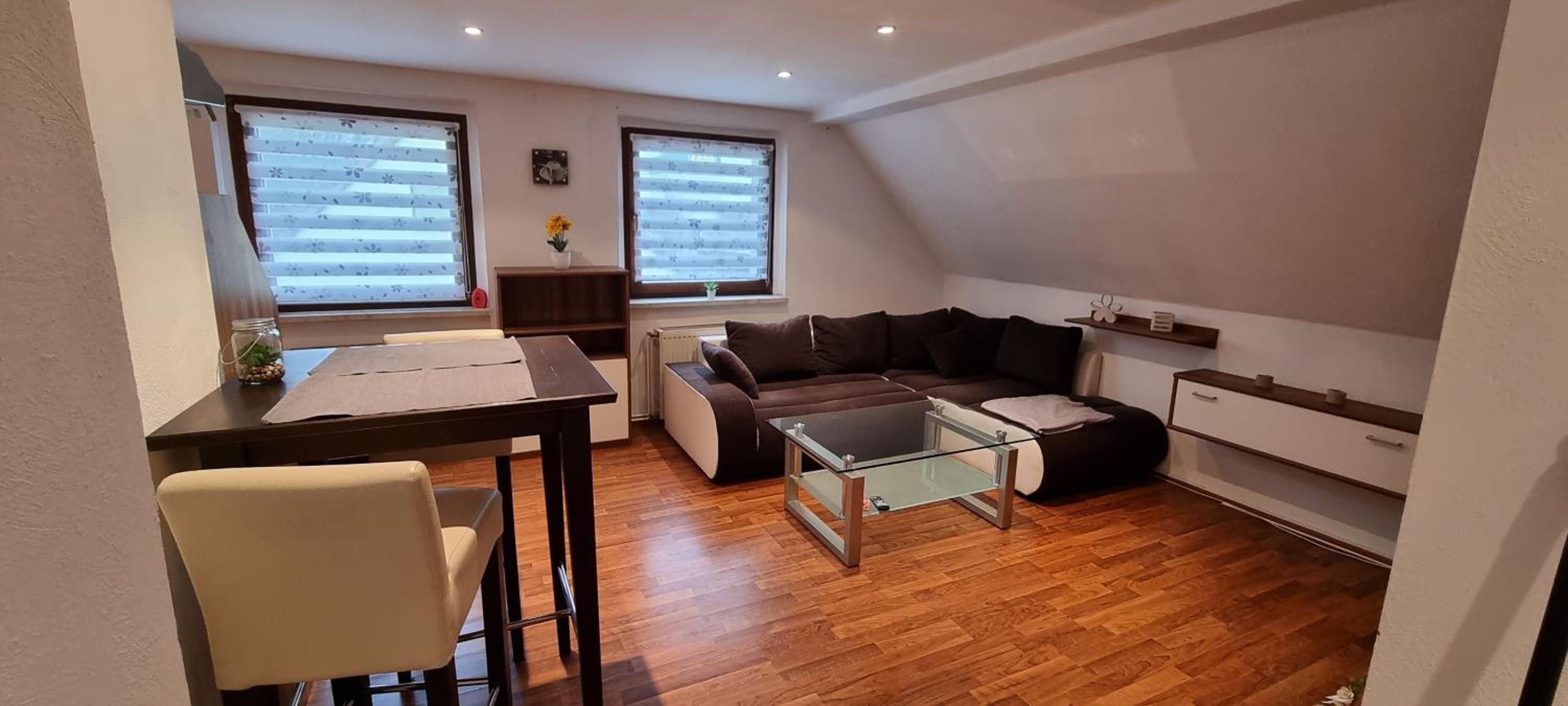 One-Bedroom Apartment photo 1