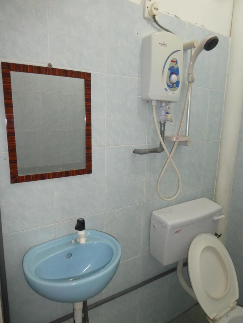 Standard Queen Room photo 1