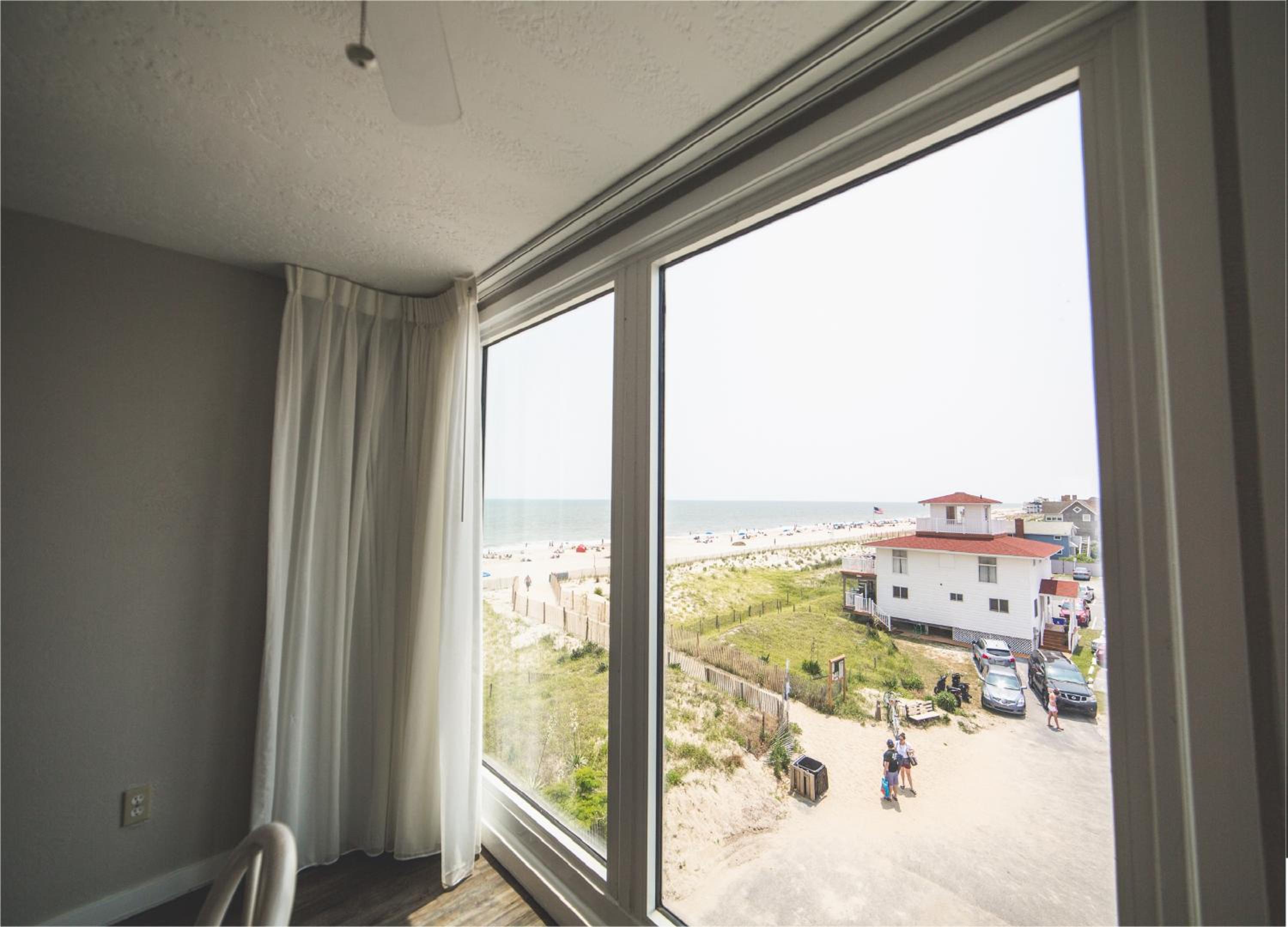 Deluxe Ocean View photo 2