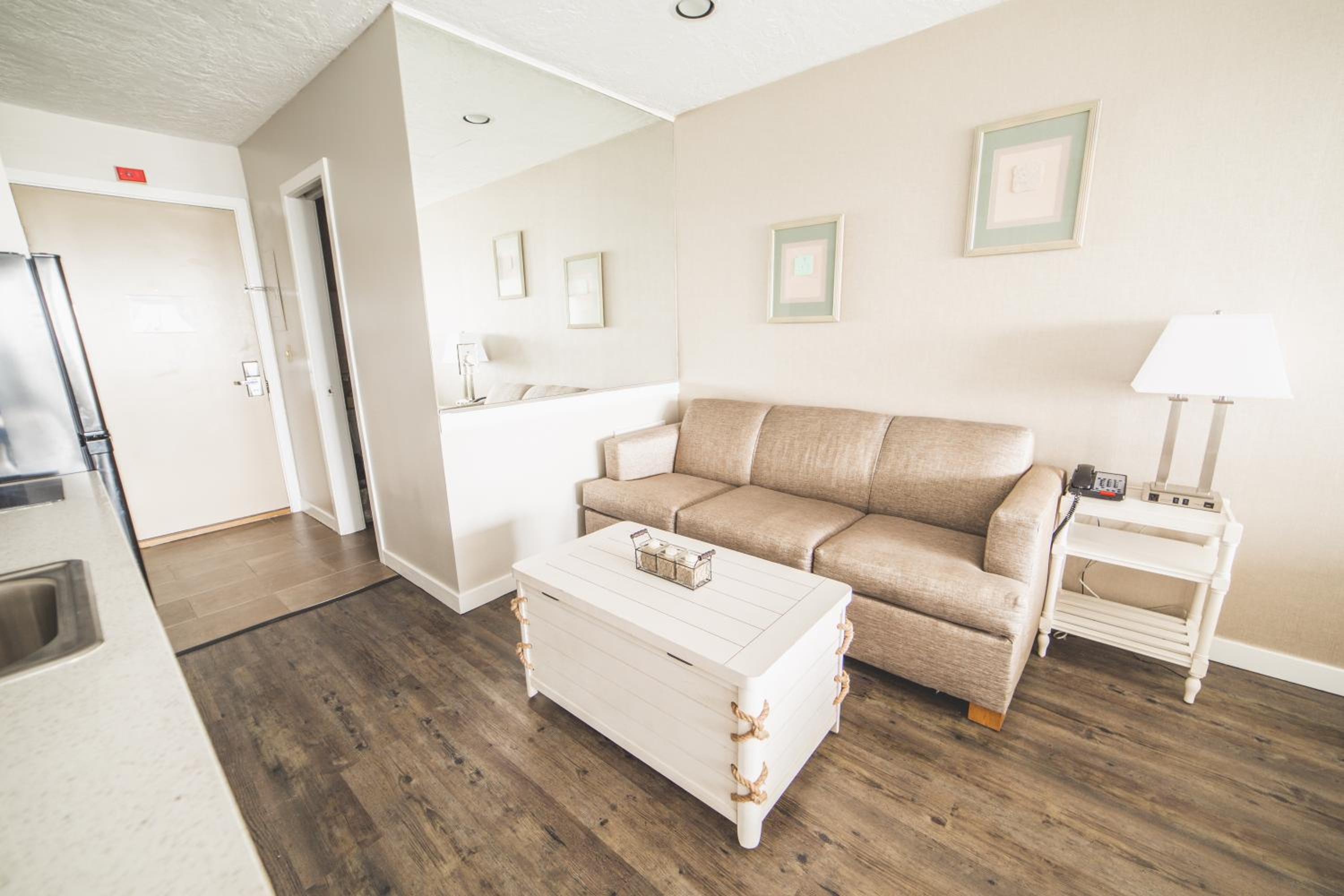 Standard Room- Street View photo 3