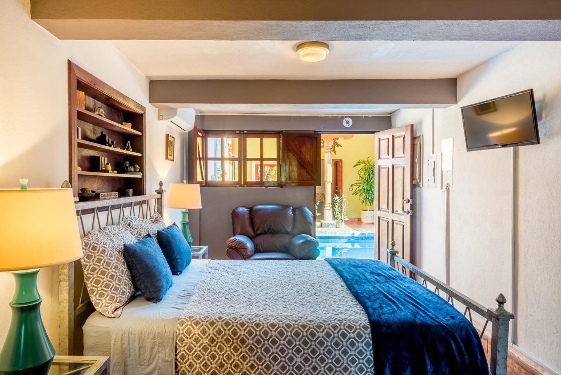 Superior Queen Room photo 1