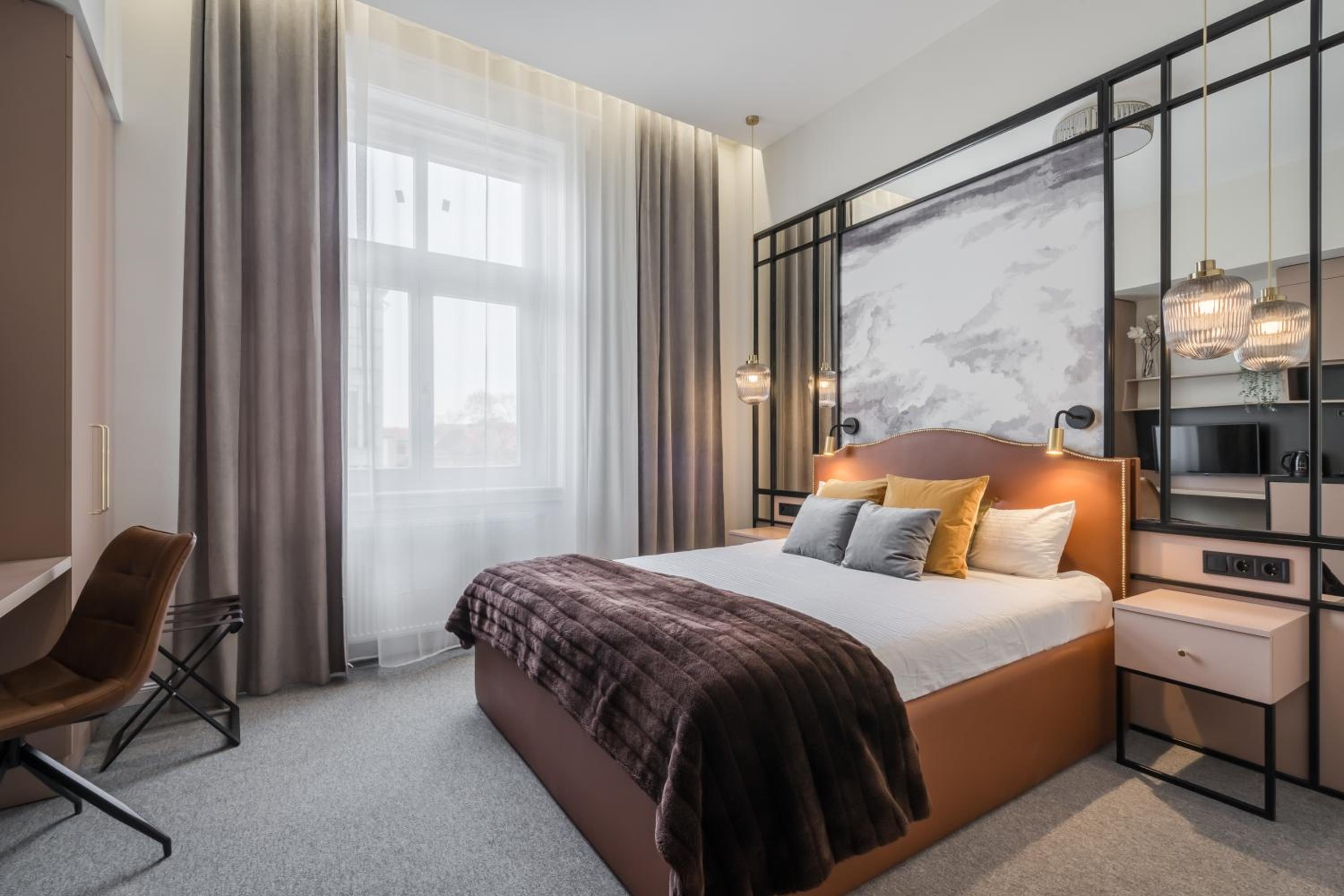 Standard Queen Room - Photo 2