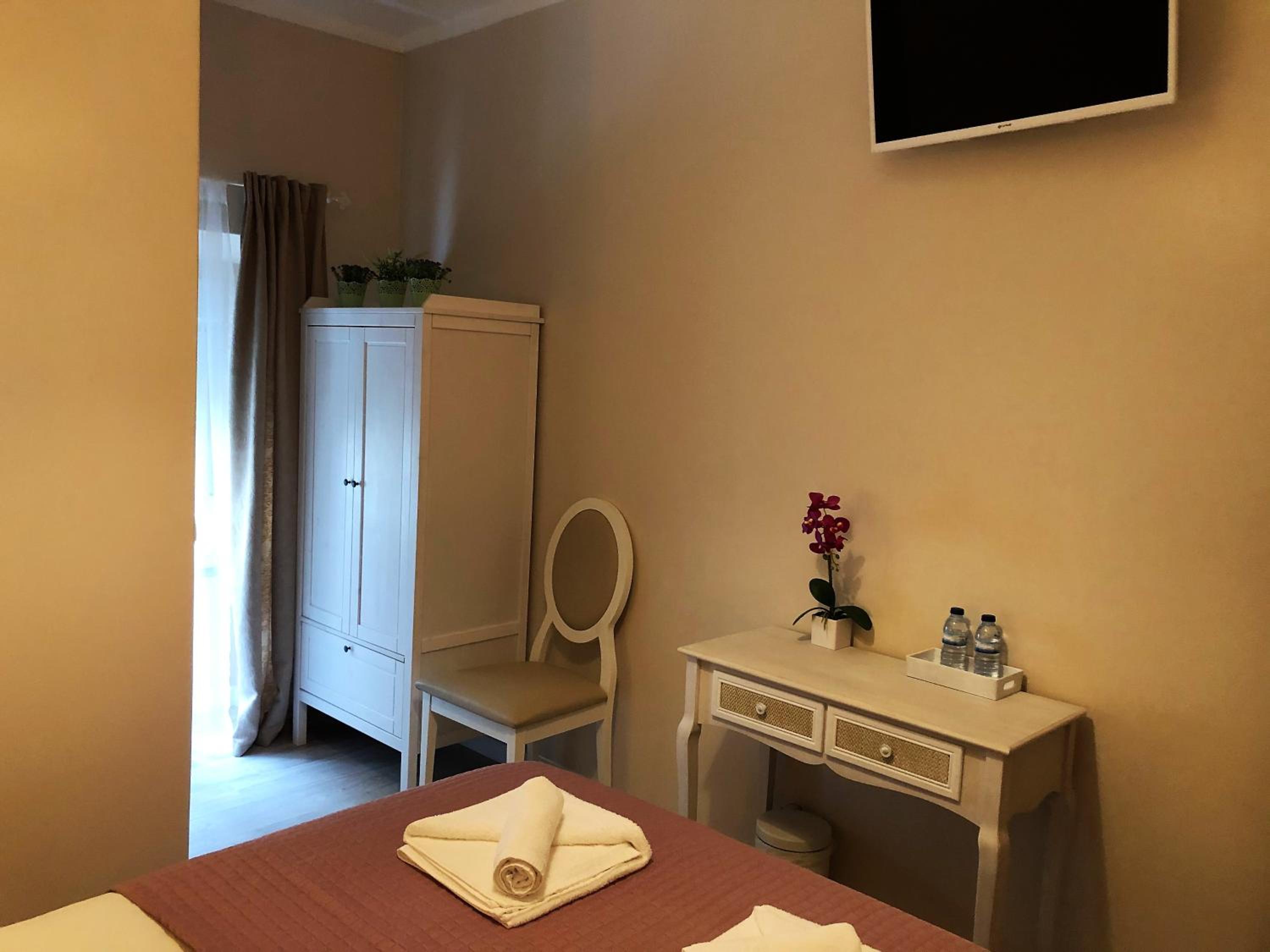 Double Room photo 3