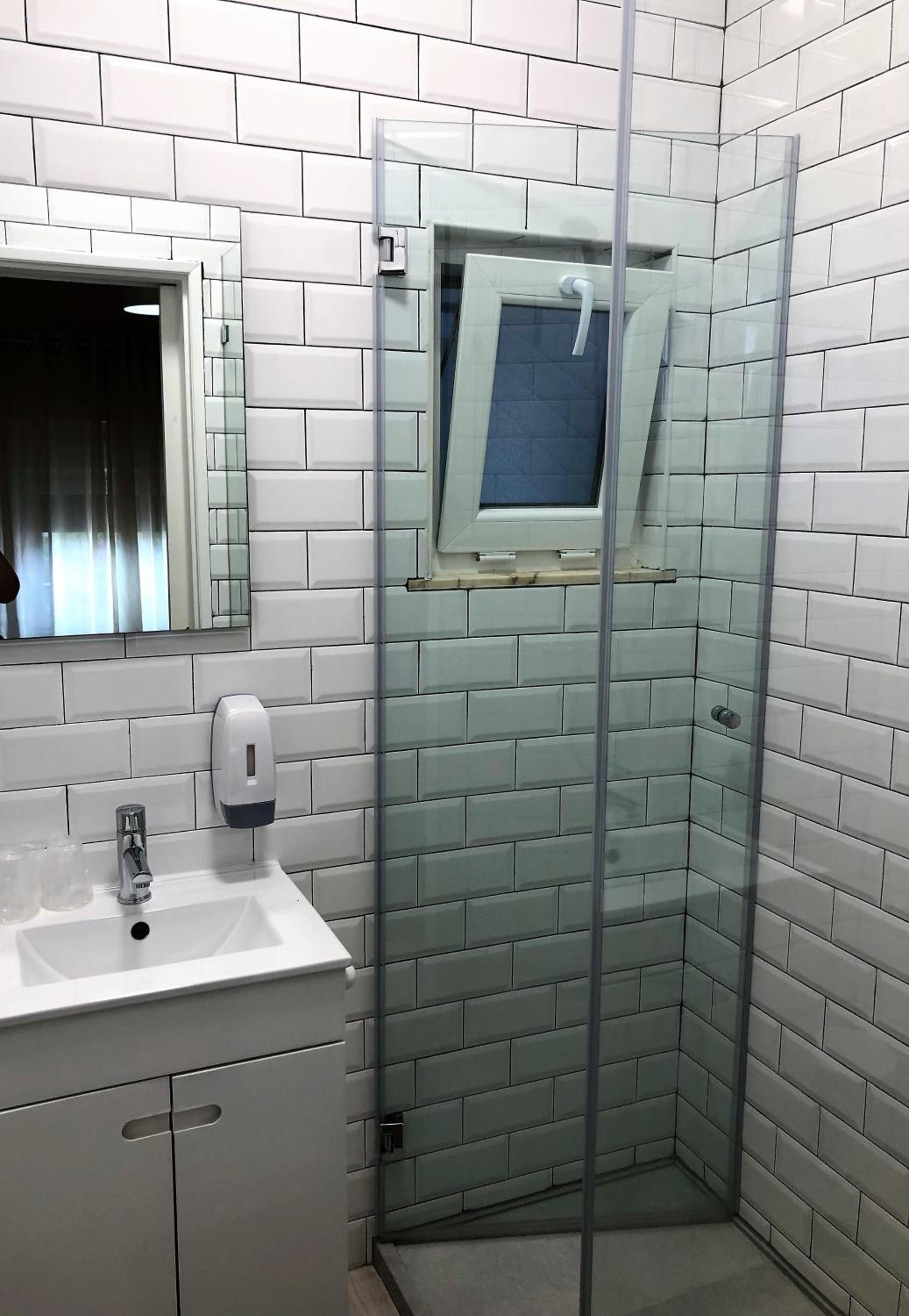 Standard Double Room with Courtyard View photo 3