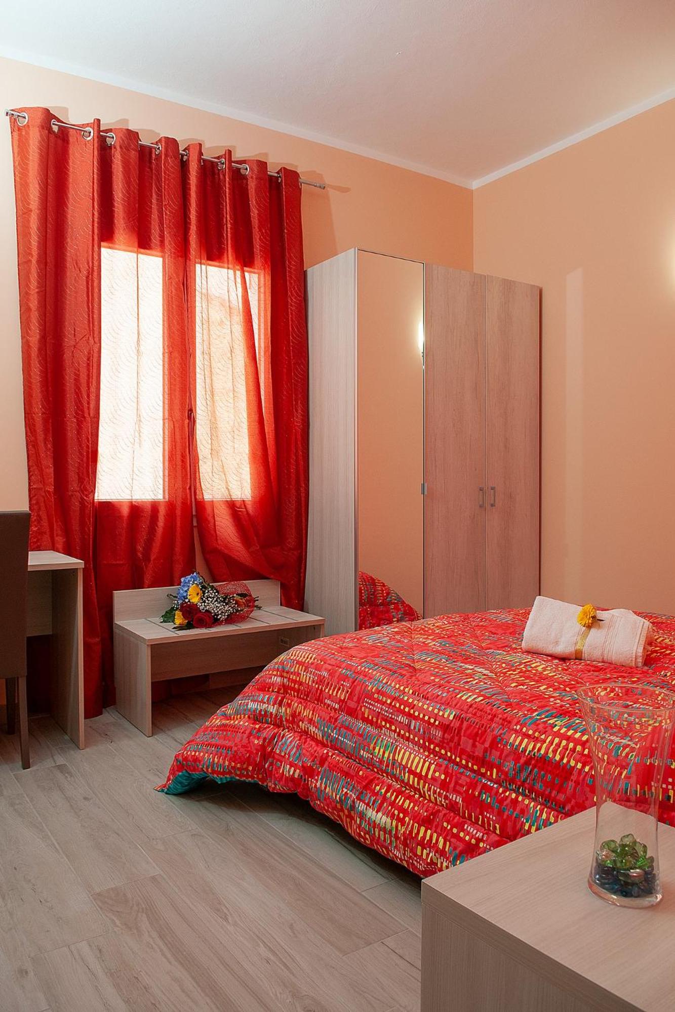 Double Room with Private Bathroom photo 2