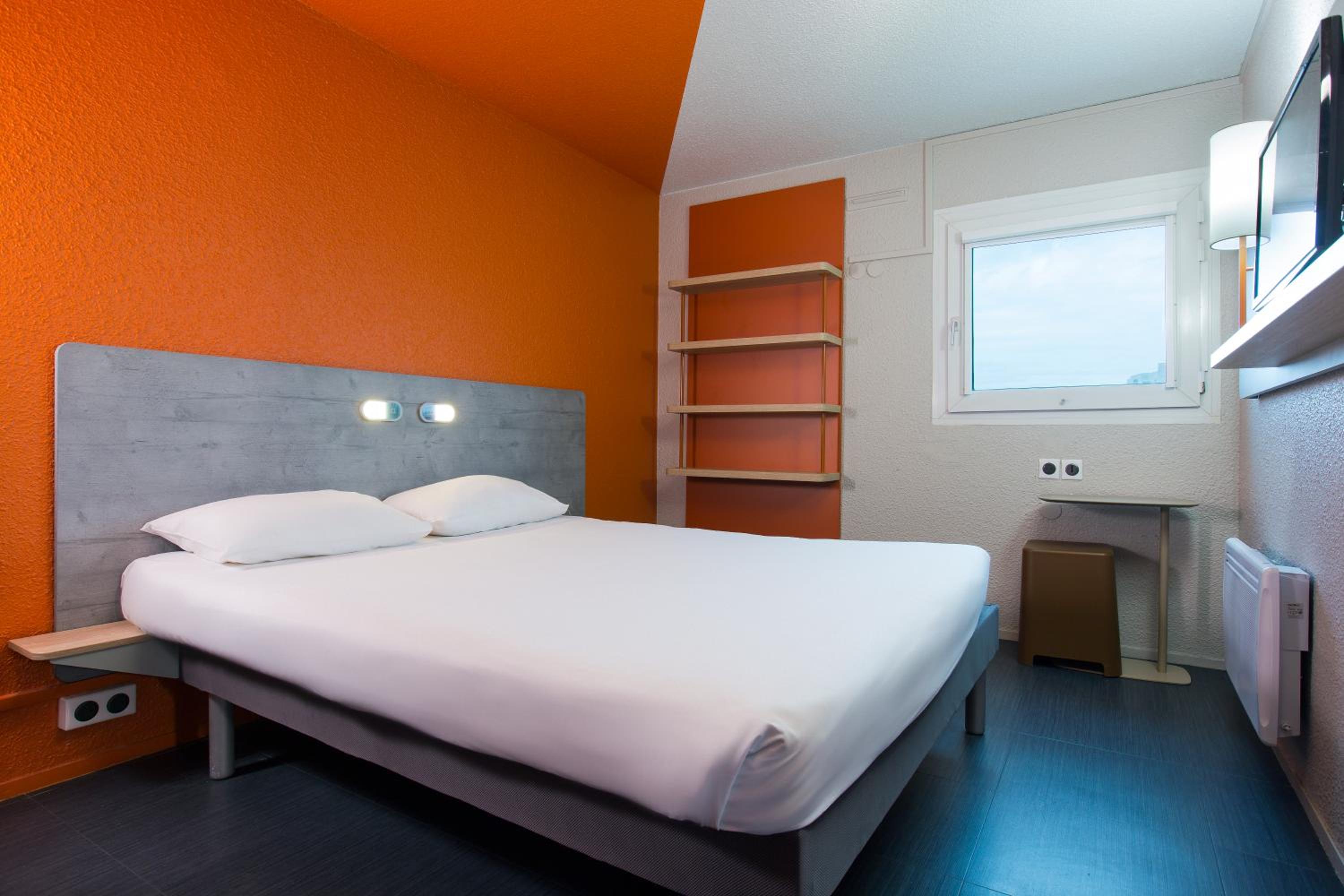 Standard Double Room - Photo 1