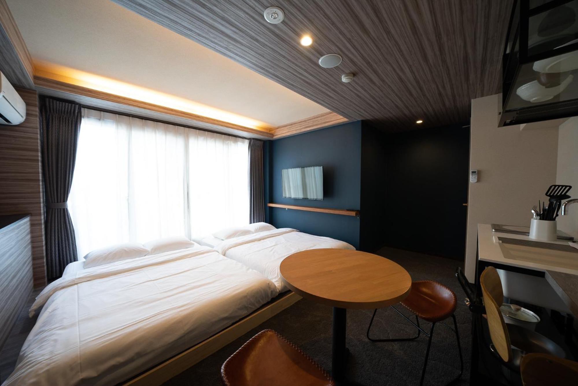 Large Twin Room photo 1