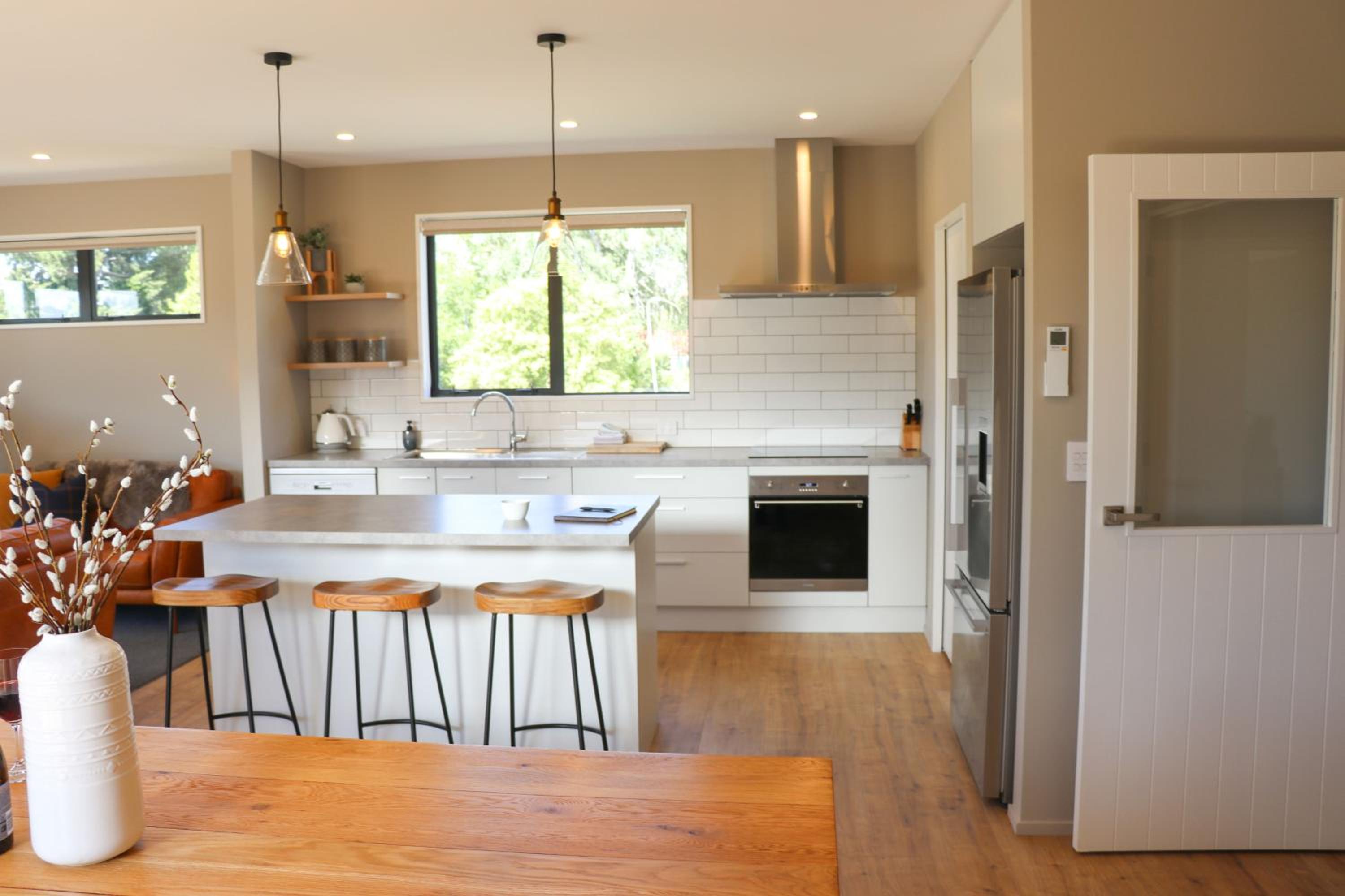 Three-Bedroom Townhouse - Photo 6