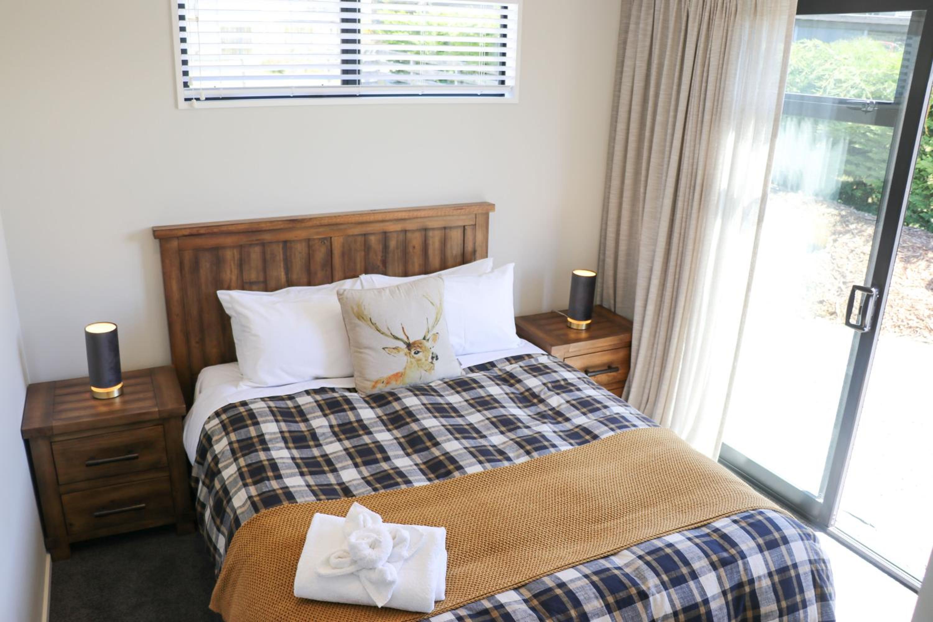 Three-Bedroom Townhouse - Photo 19