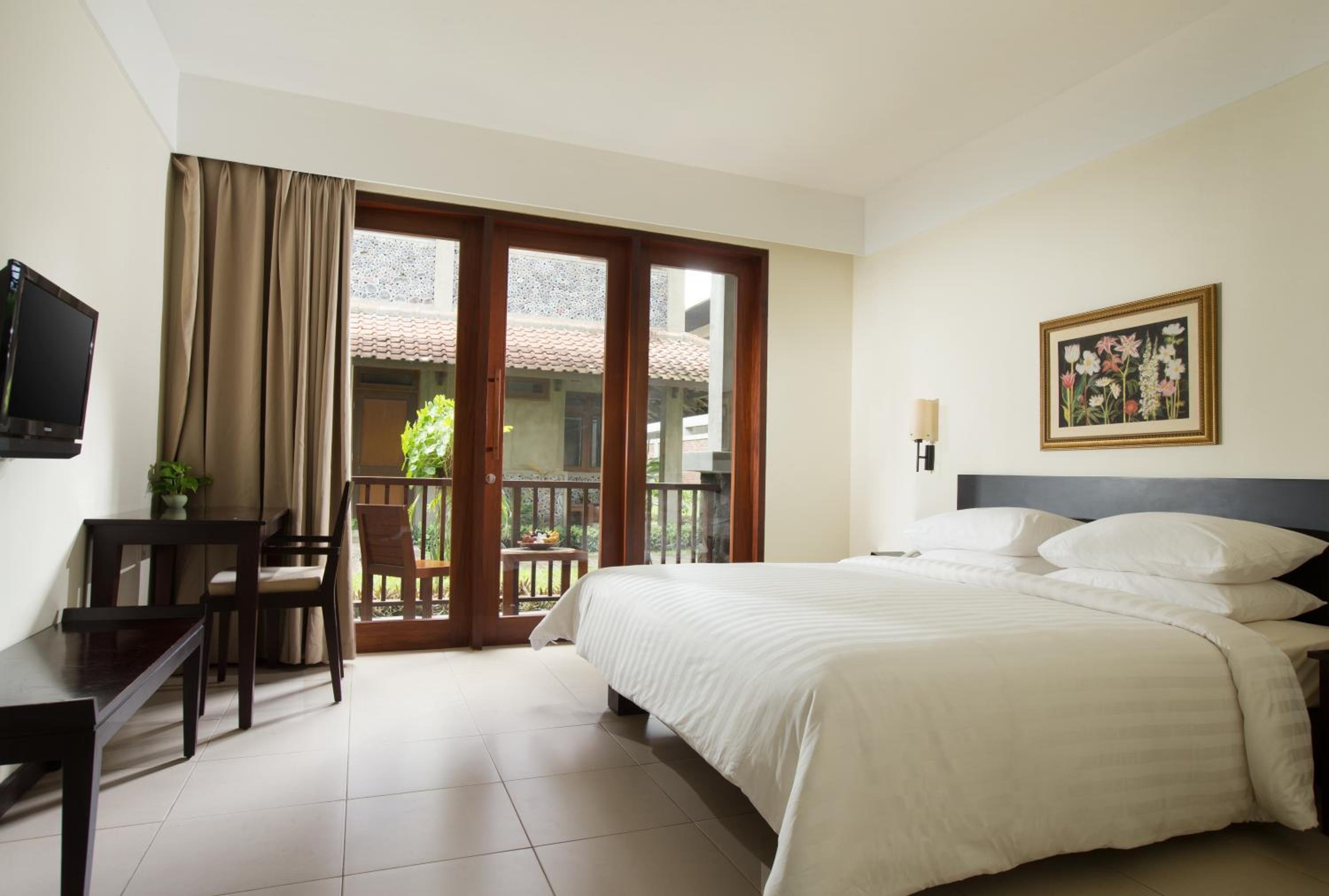 Superior Double or Twin Room photo 1