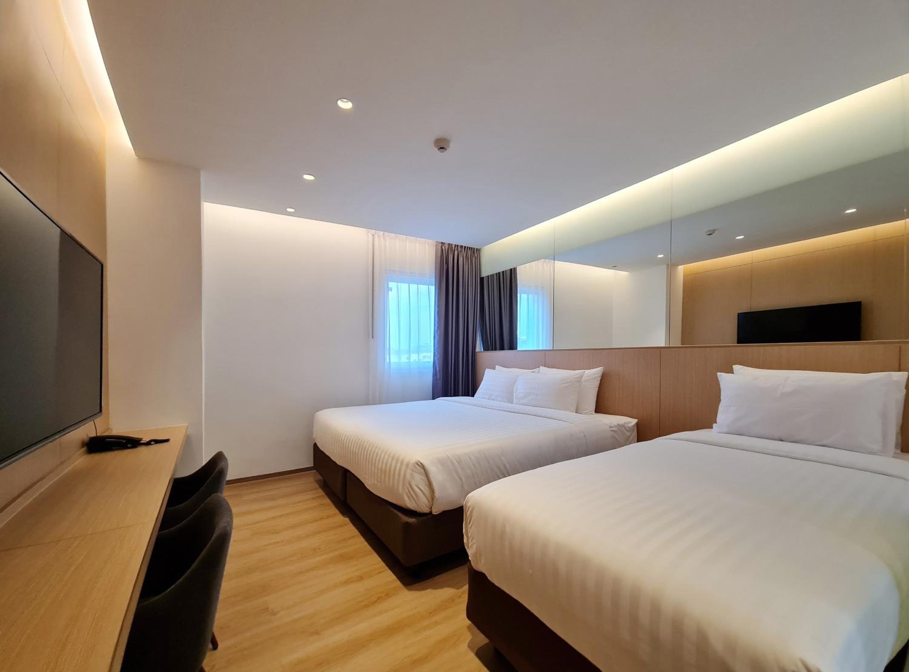 Triple Room