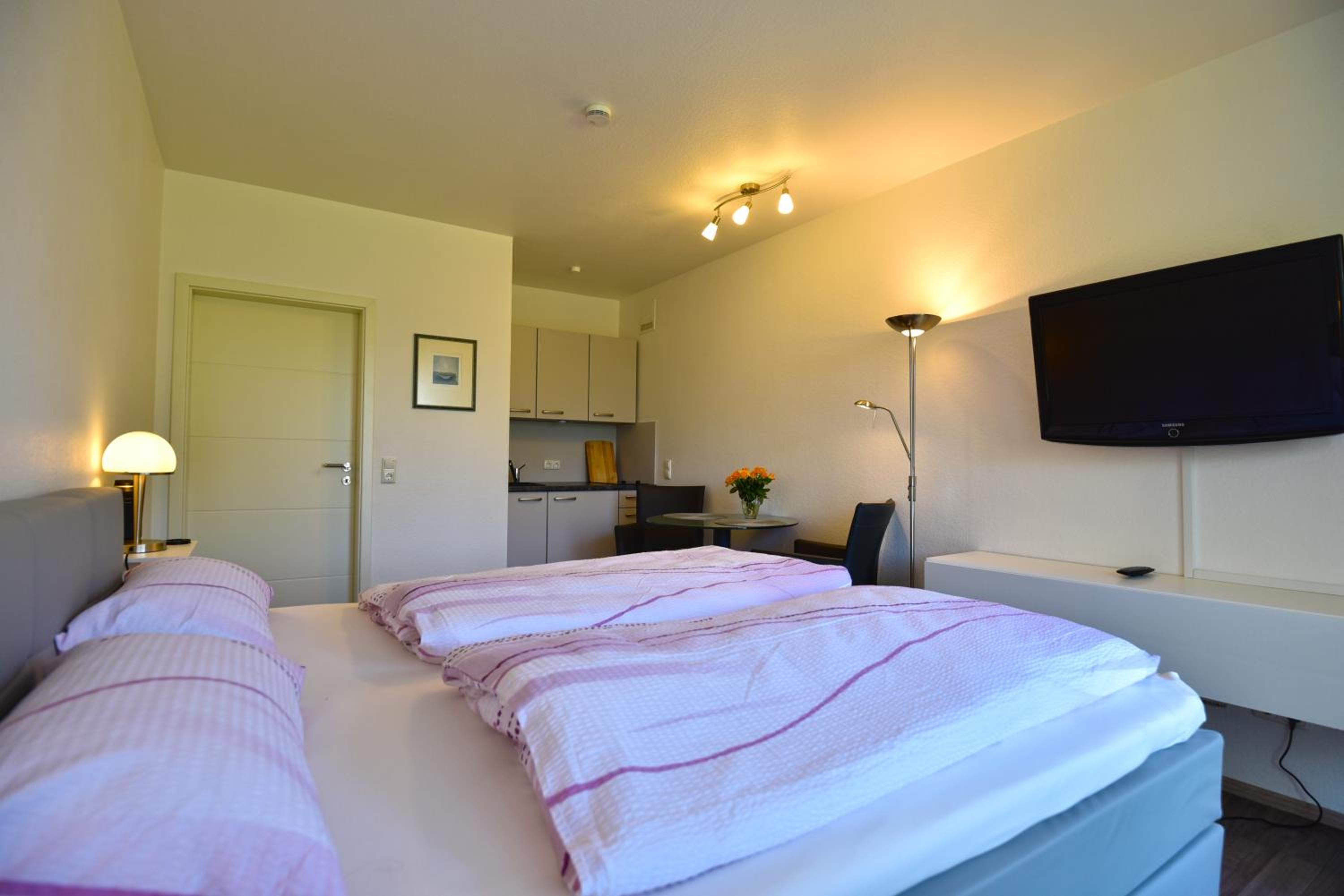 Apartment With Terrace photo 3