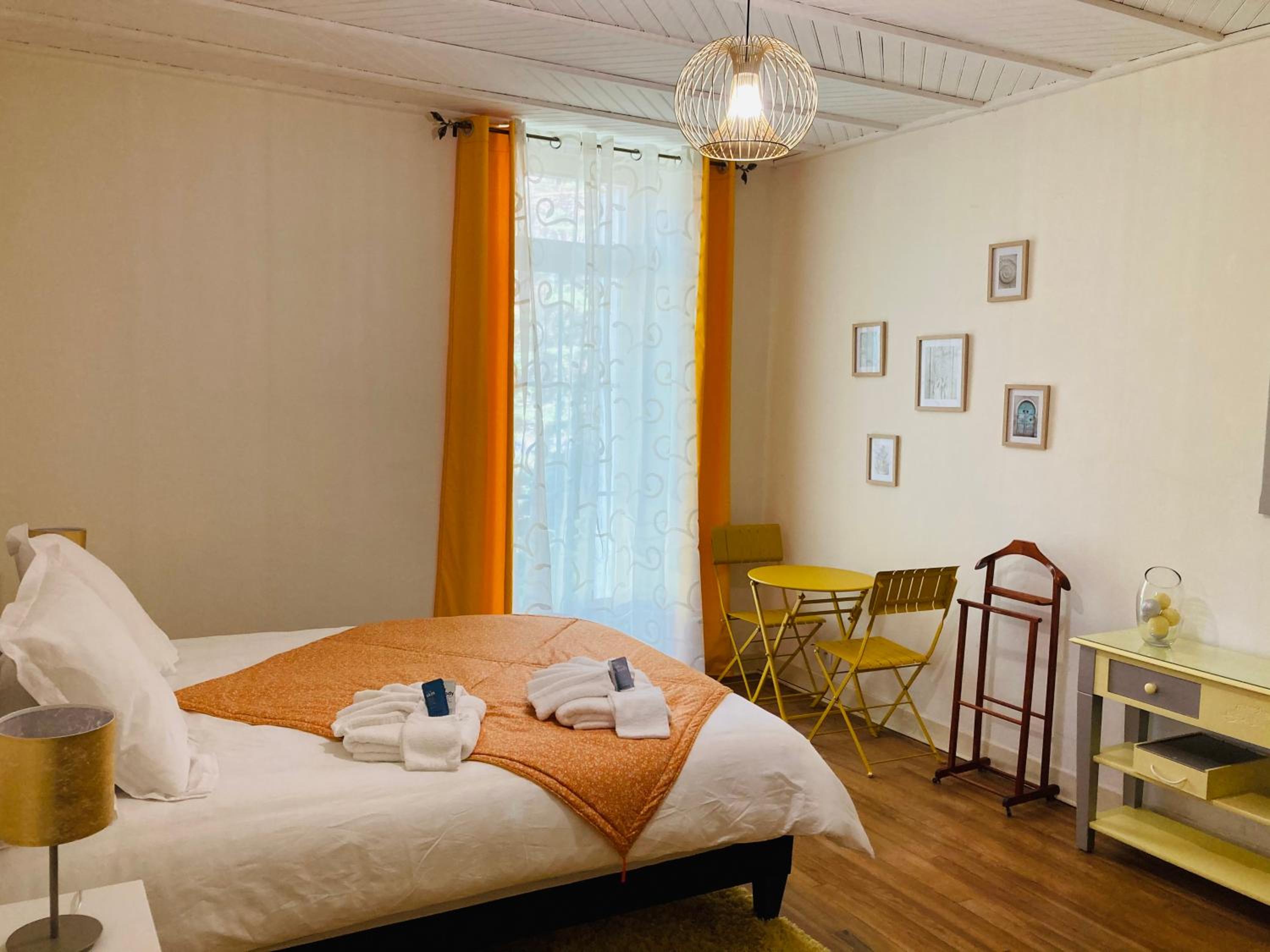 Queen Room with Garden View photo 2
