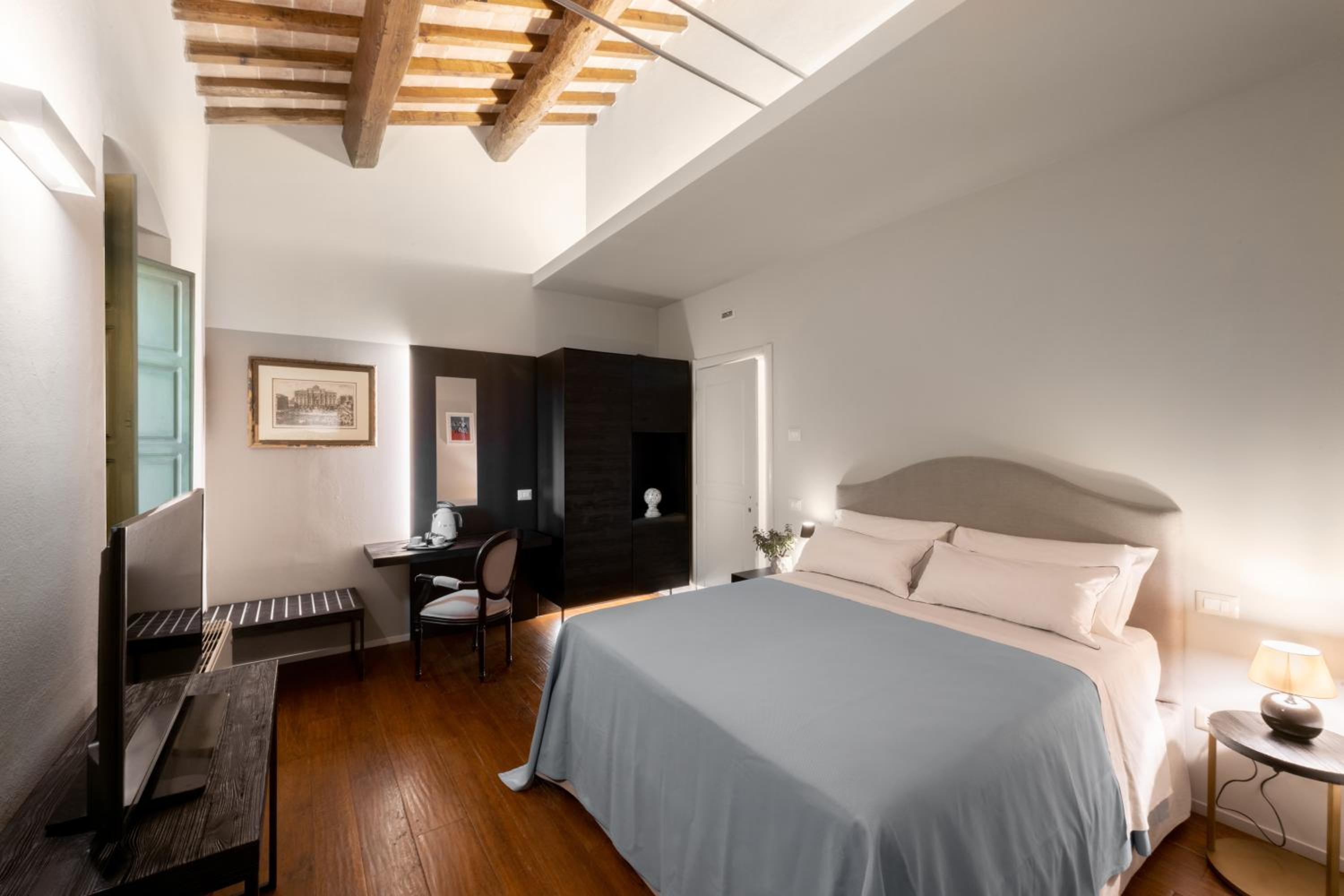 Superior Double Room photo 2