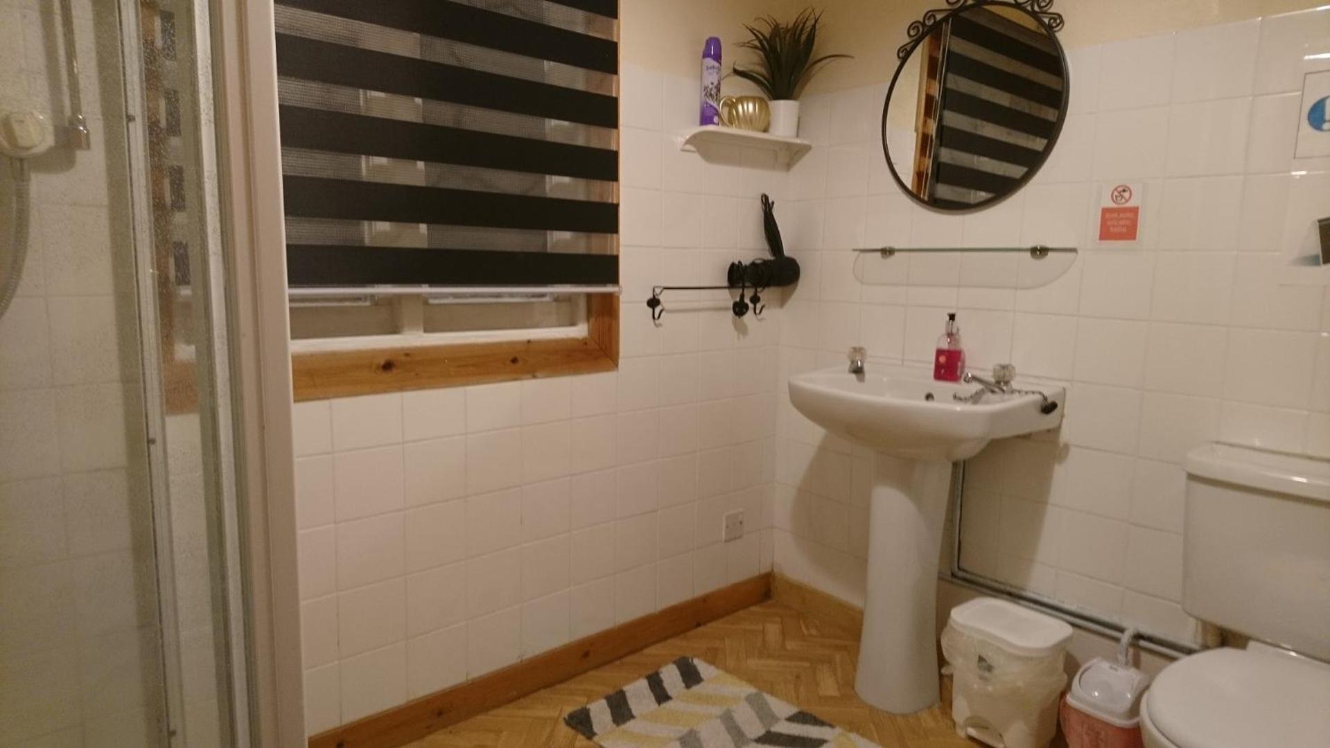 Budget Double Room photo 2