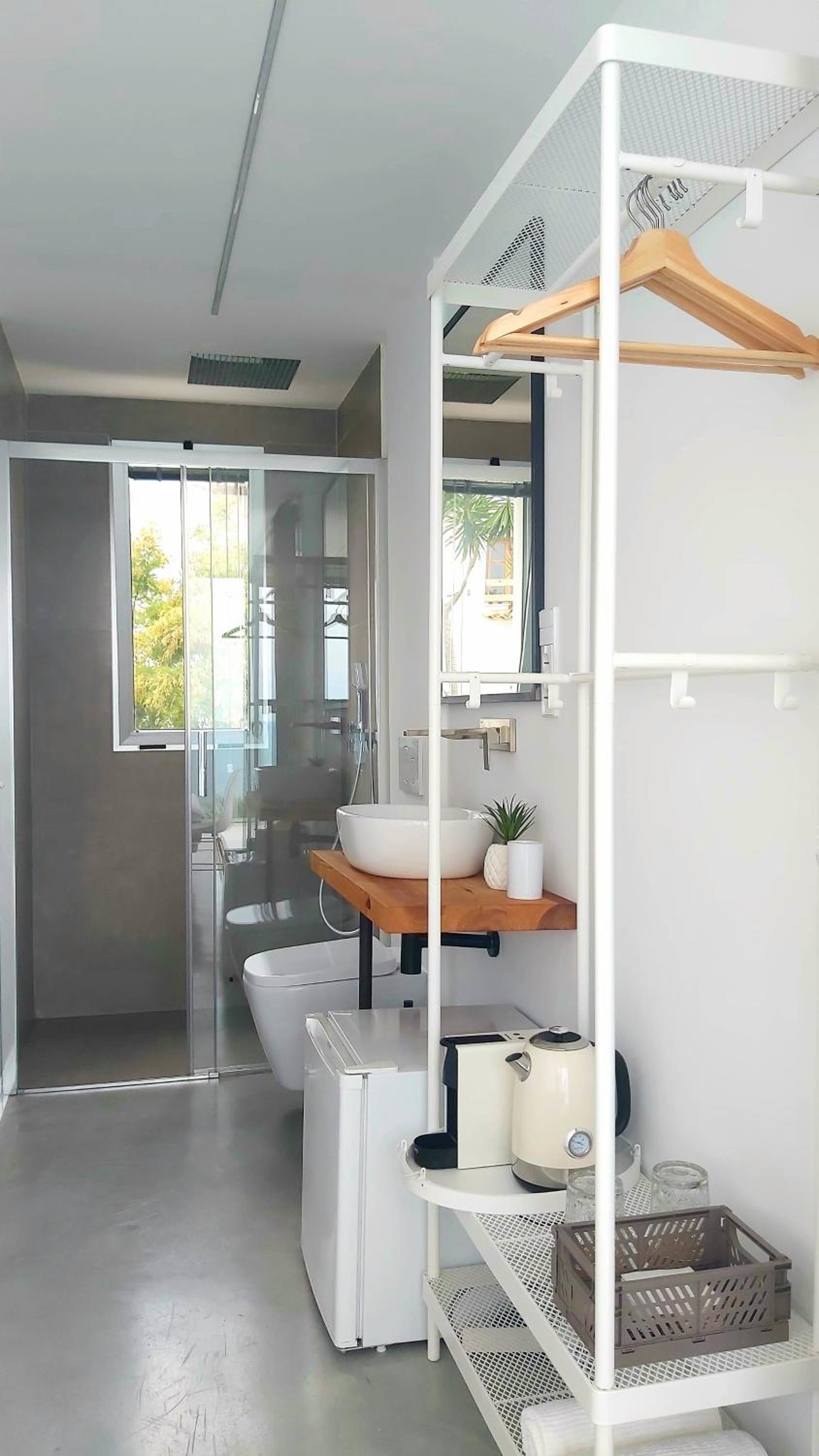 Deluxe Double Room with Balcony and Sea View photo 3