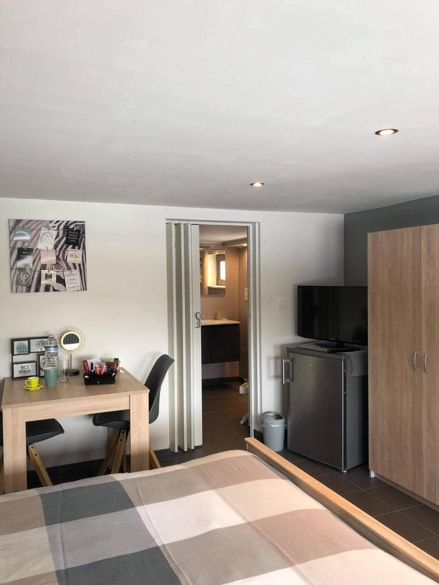 Budget Double Room photo 1