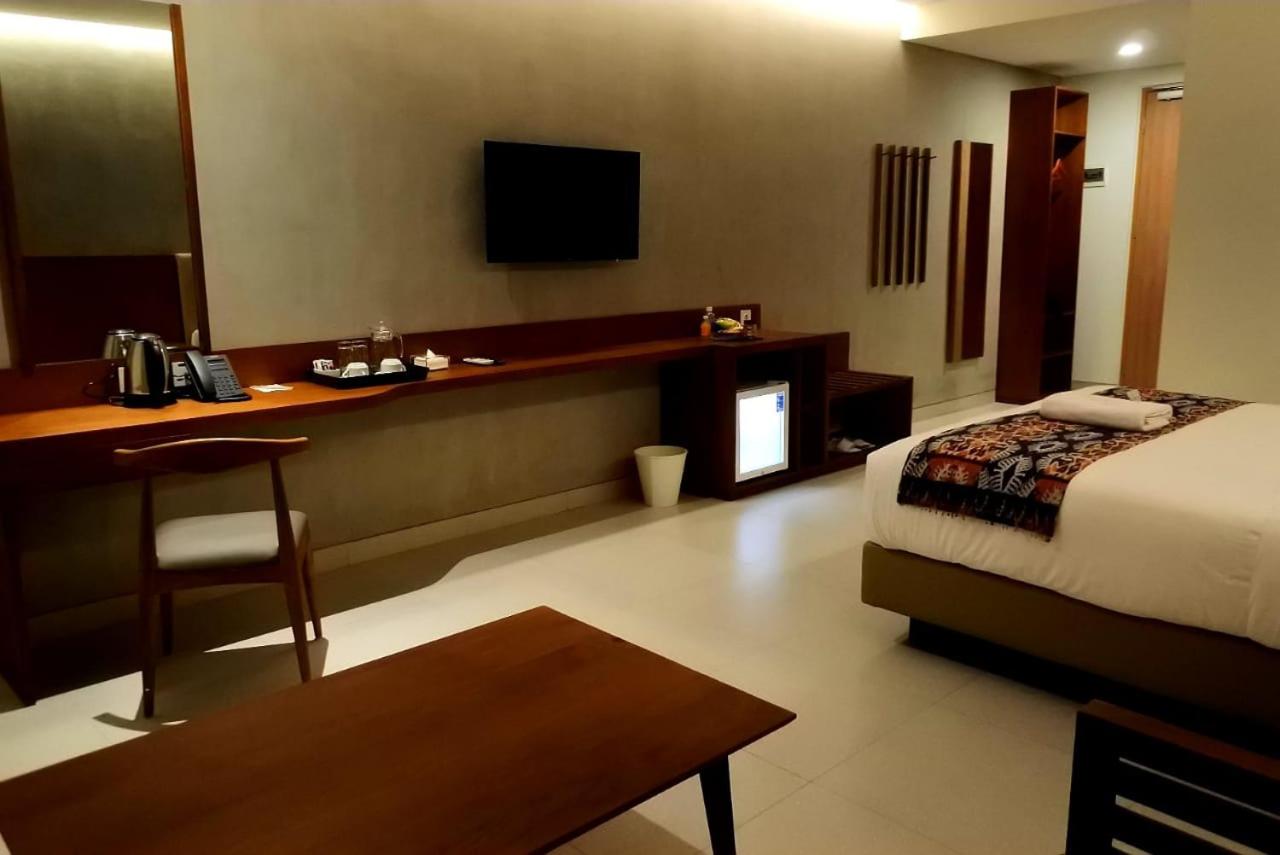 Suite with Garden View - Photo 3