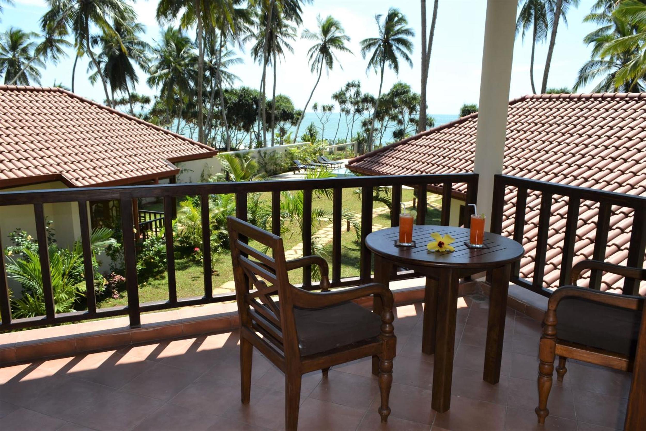 Deluxe Double Room with Balcony photo 2