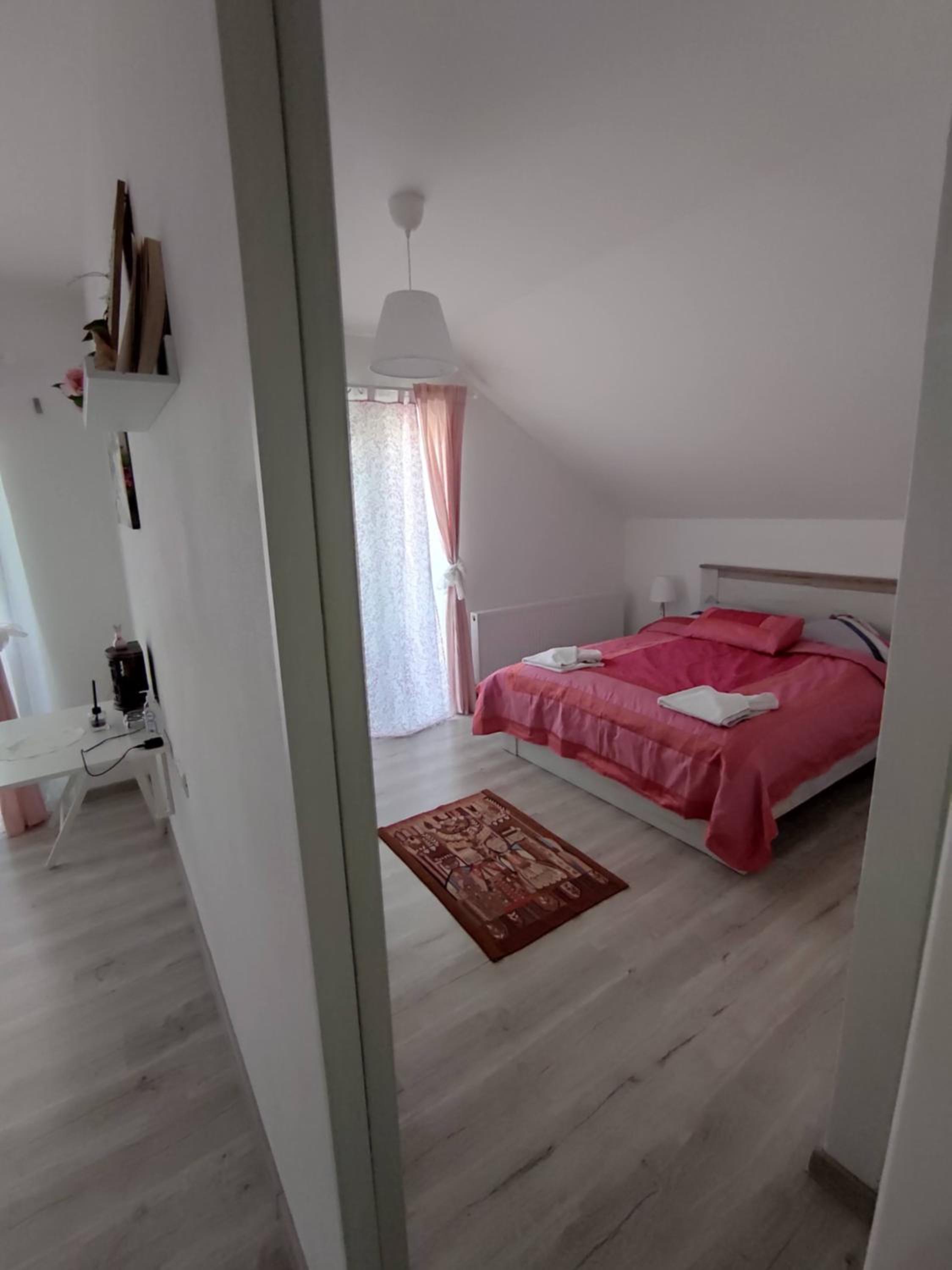 Deluxe Double Room with Balcony - Photo 2