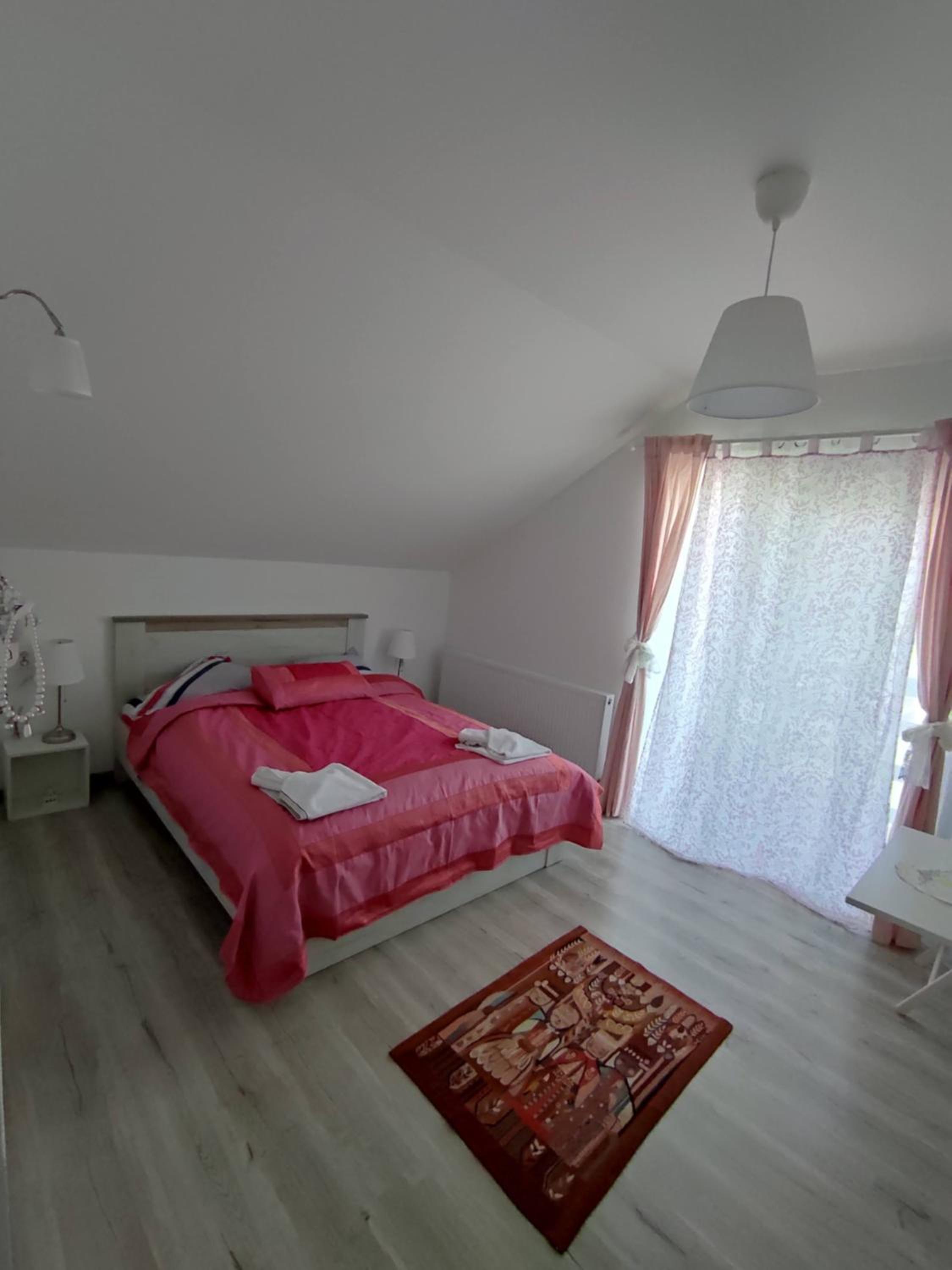 Deluxe Double Room with Balcony - Photo 1